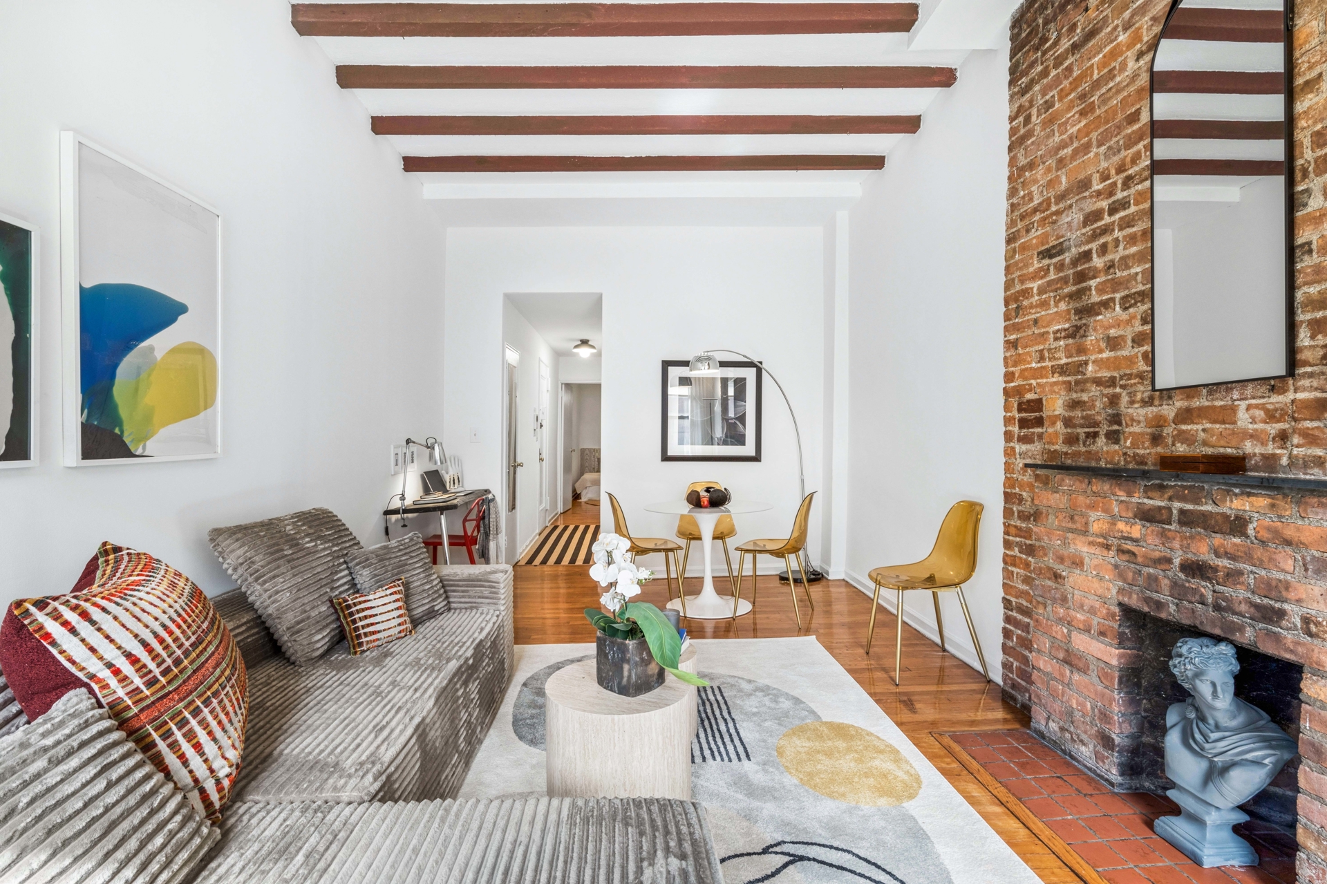 431 West 54th Street 5B Clinton New York NY 10019