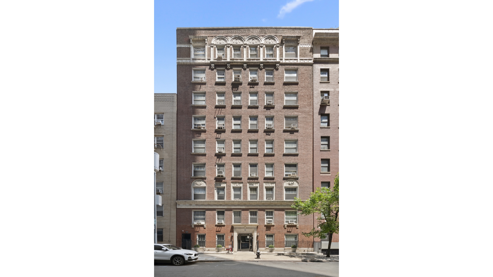 25 West 64th Street 4D Lincoln Square New York NY 10023