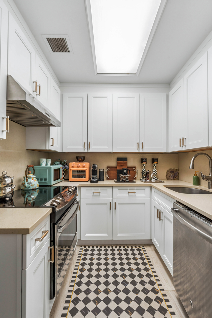 641 Fifth Avenue 29C Midtown East New York NY 10022