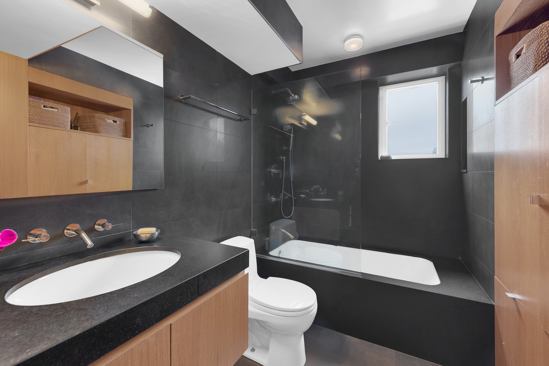 1020 Park Avenue 21A Upper East Side New York NY 10028