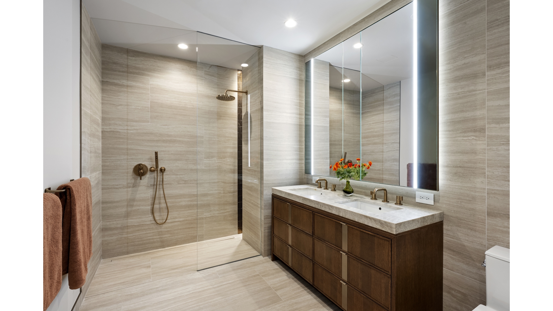 126 East 57th Street 807 Midtown East New York NY 10022