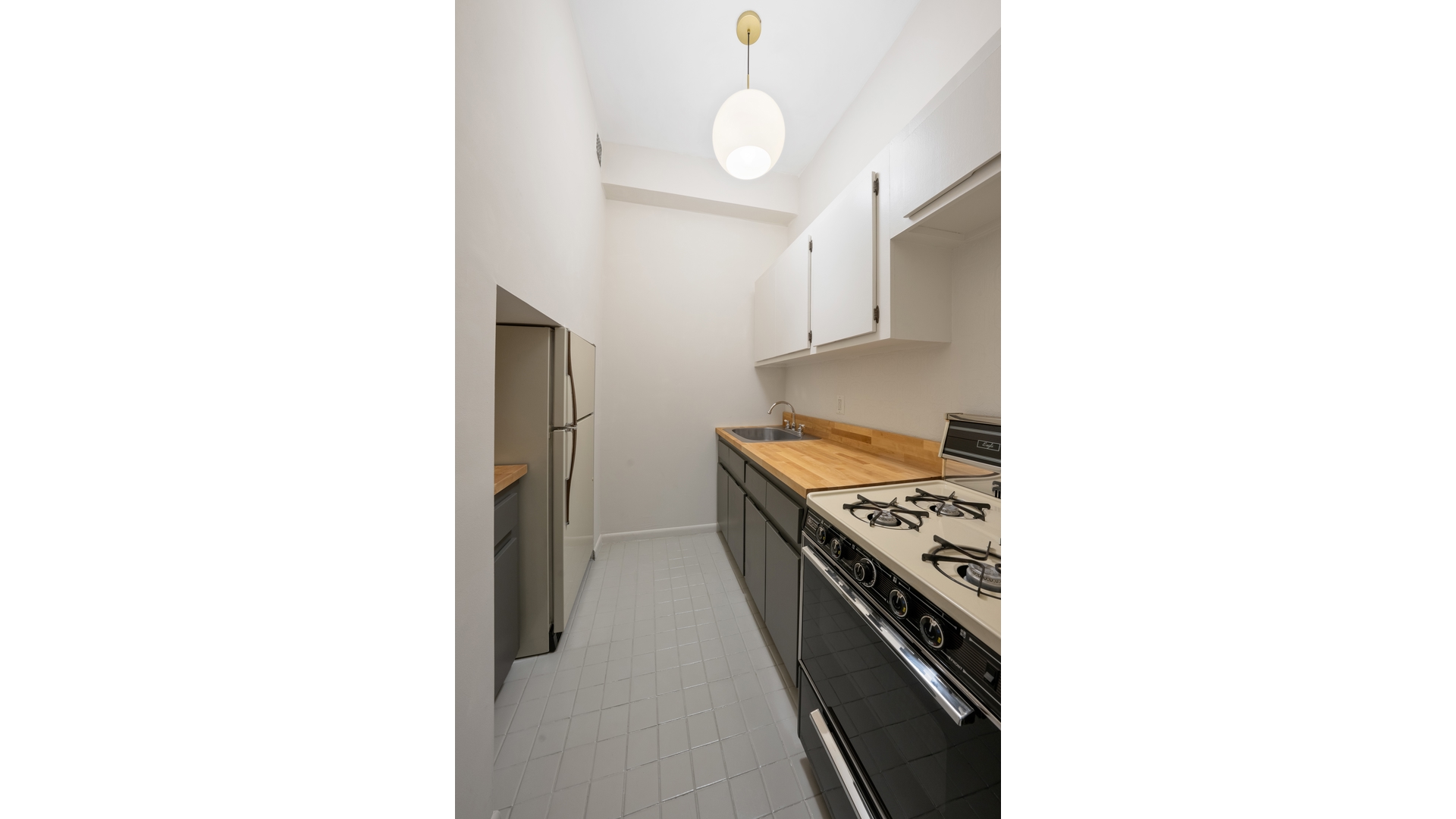 43 East 10th Street 5F Greenwich Village New York NY 10003