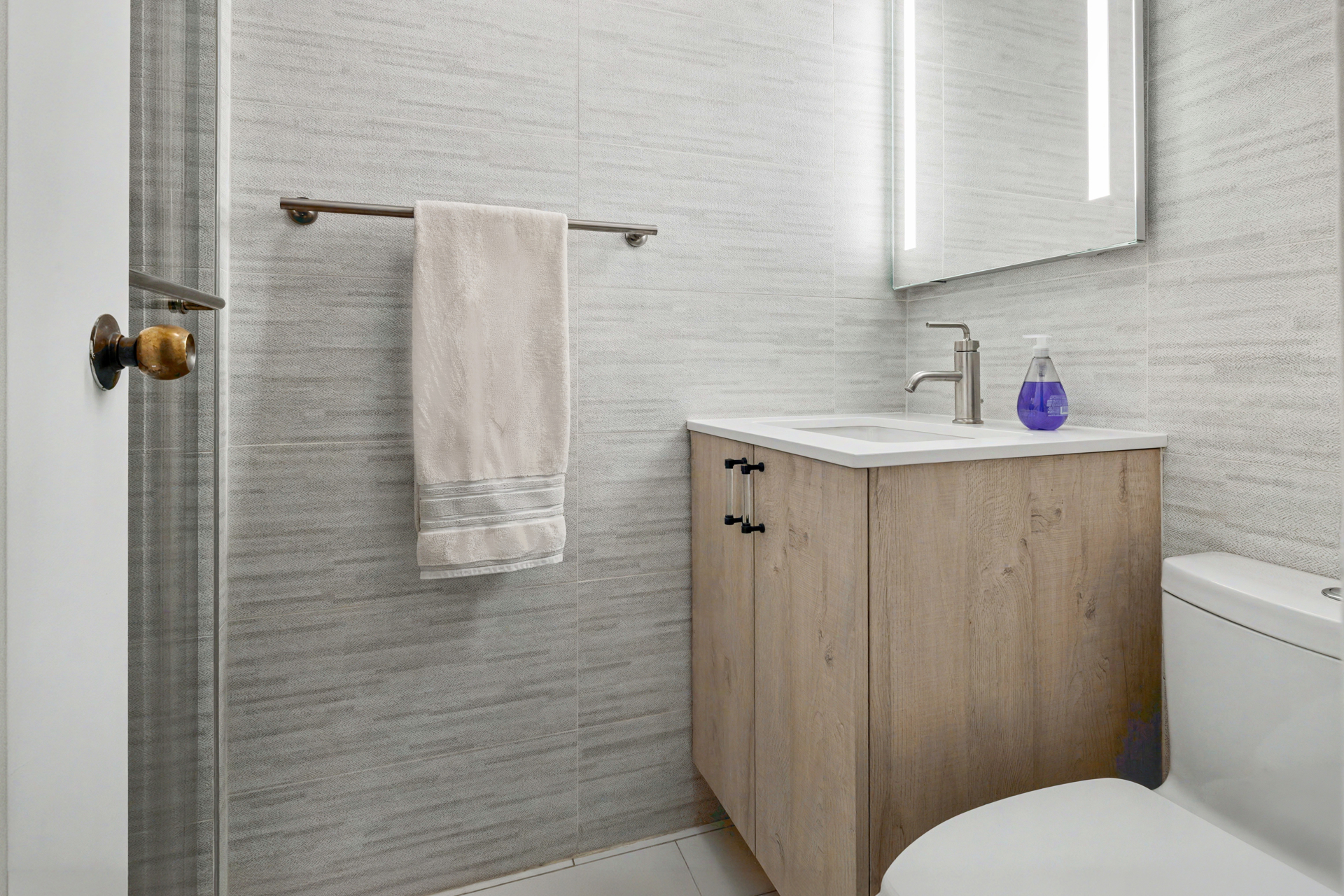 200 East End Avenue 7B Upper East Side New York NY 10128