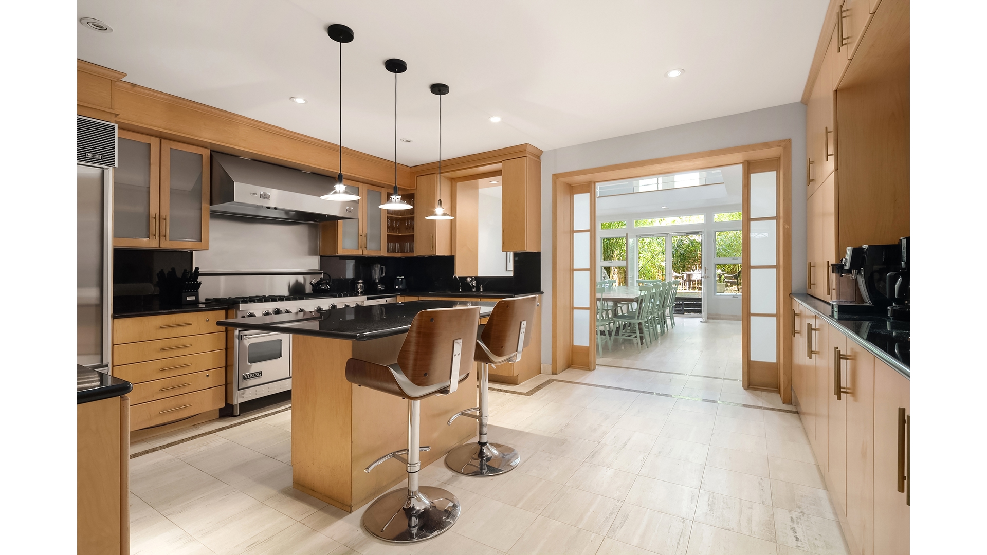 235 East 72nd Street TH Upper East Side New York NY 10021