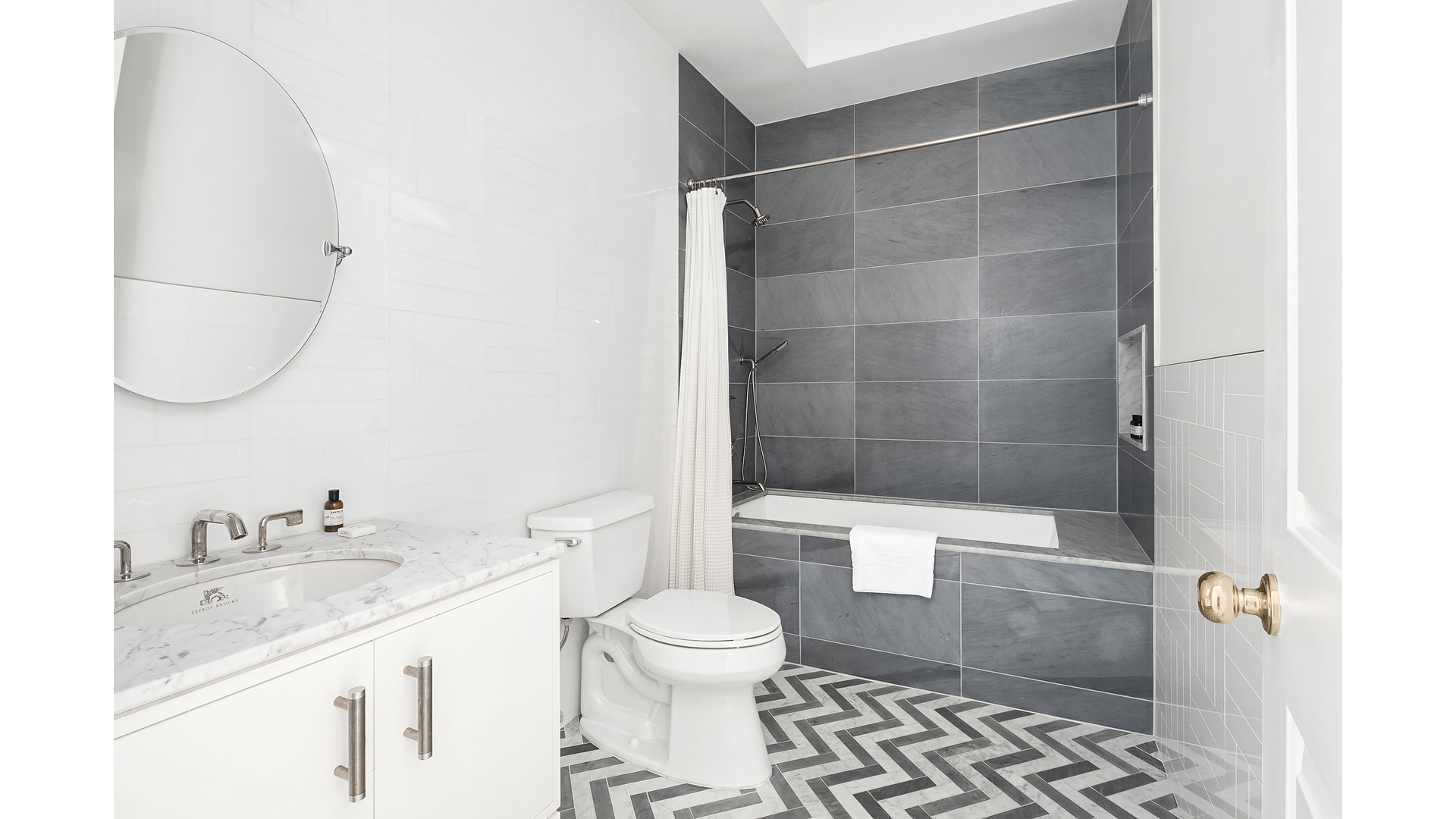 235 East 72nd Street TH Upper East Side New York NY 10021