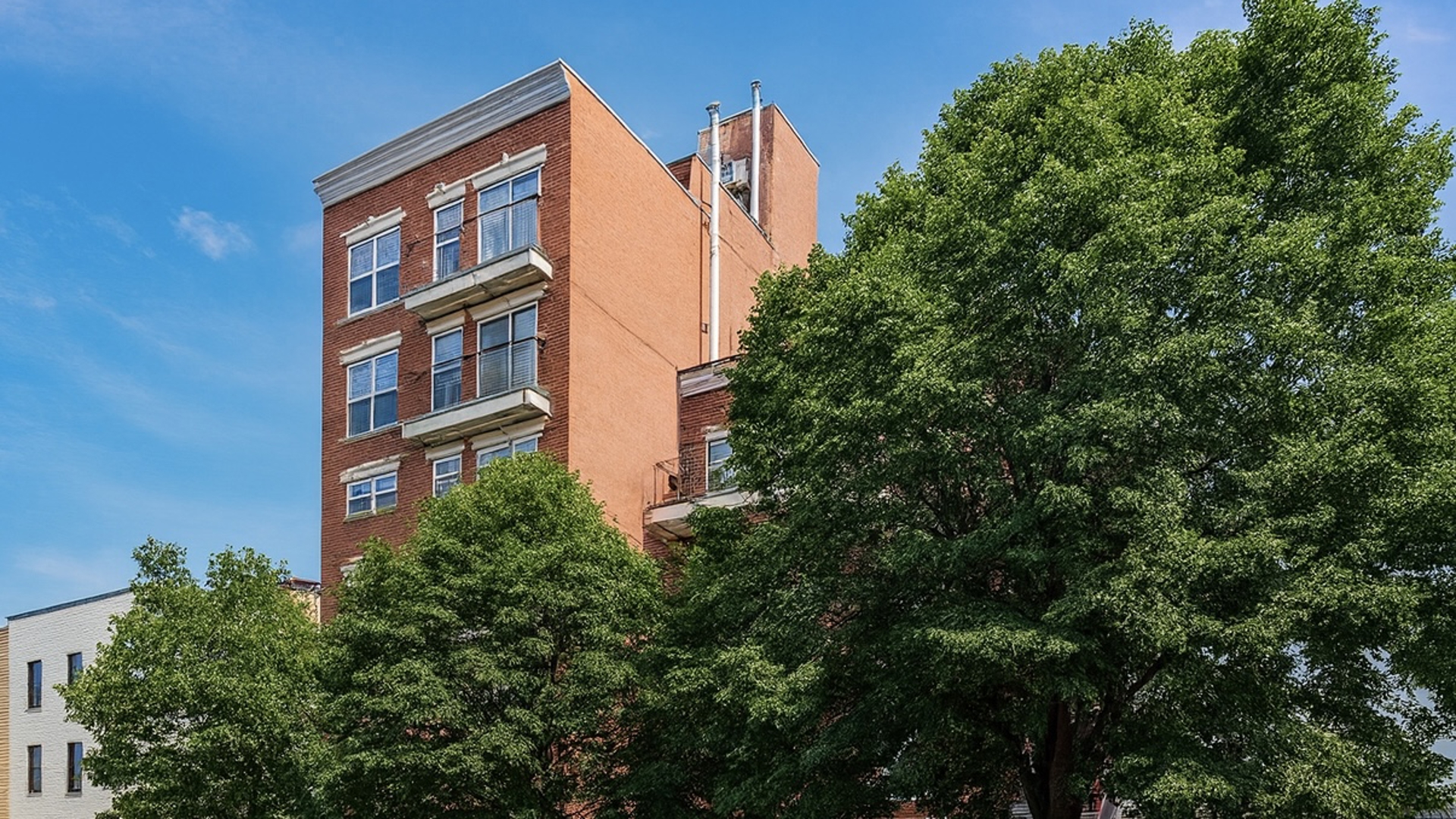 216 Calyer Street 2A Greenpoint Brooklyn NY 11222