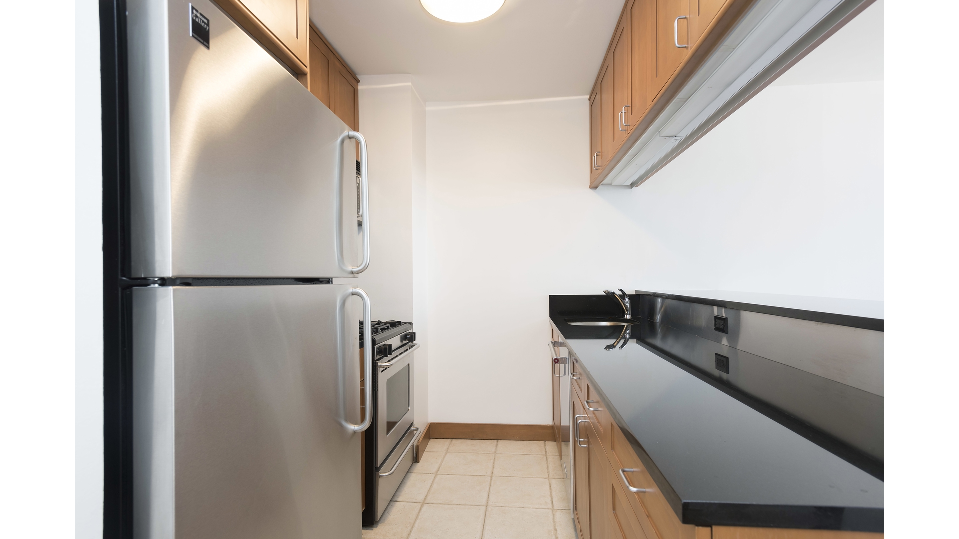 235 East 40th Street 33E Murray Hill New York NY 10016