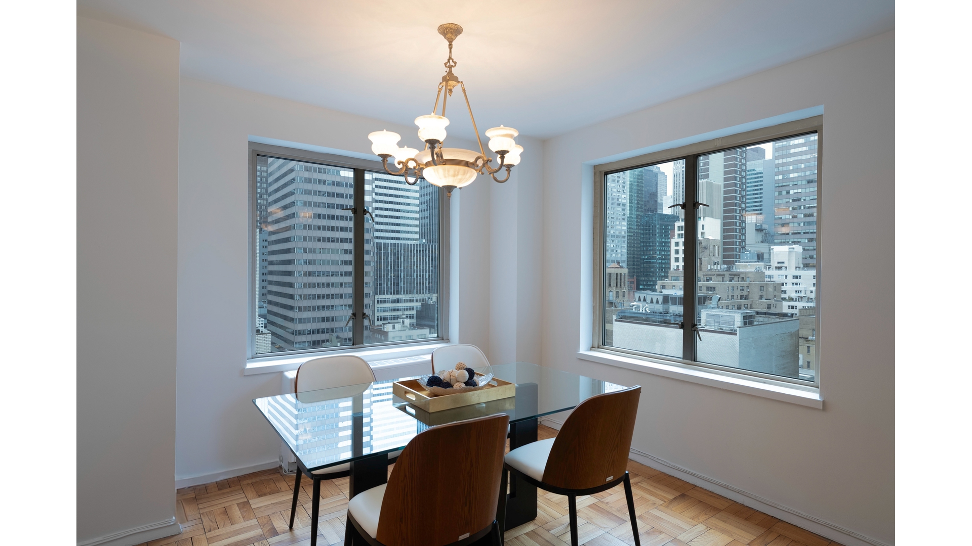 200 East 57th Street 17A Turtle Bay New York NY 10022