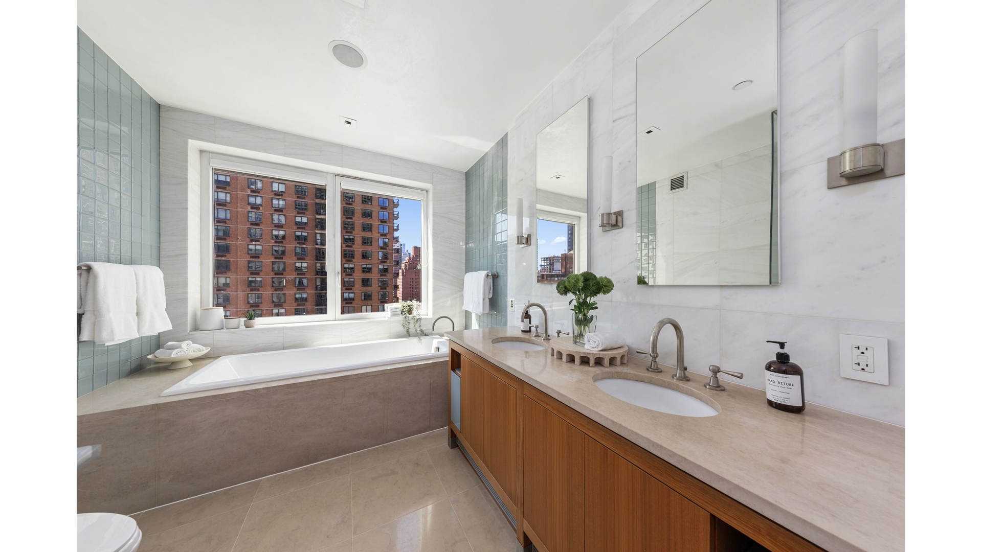 300 East 55th Street Sutton Place New York NY 10022