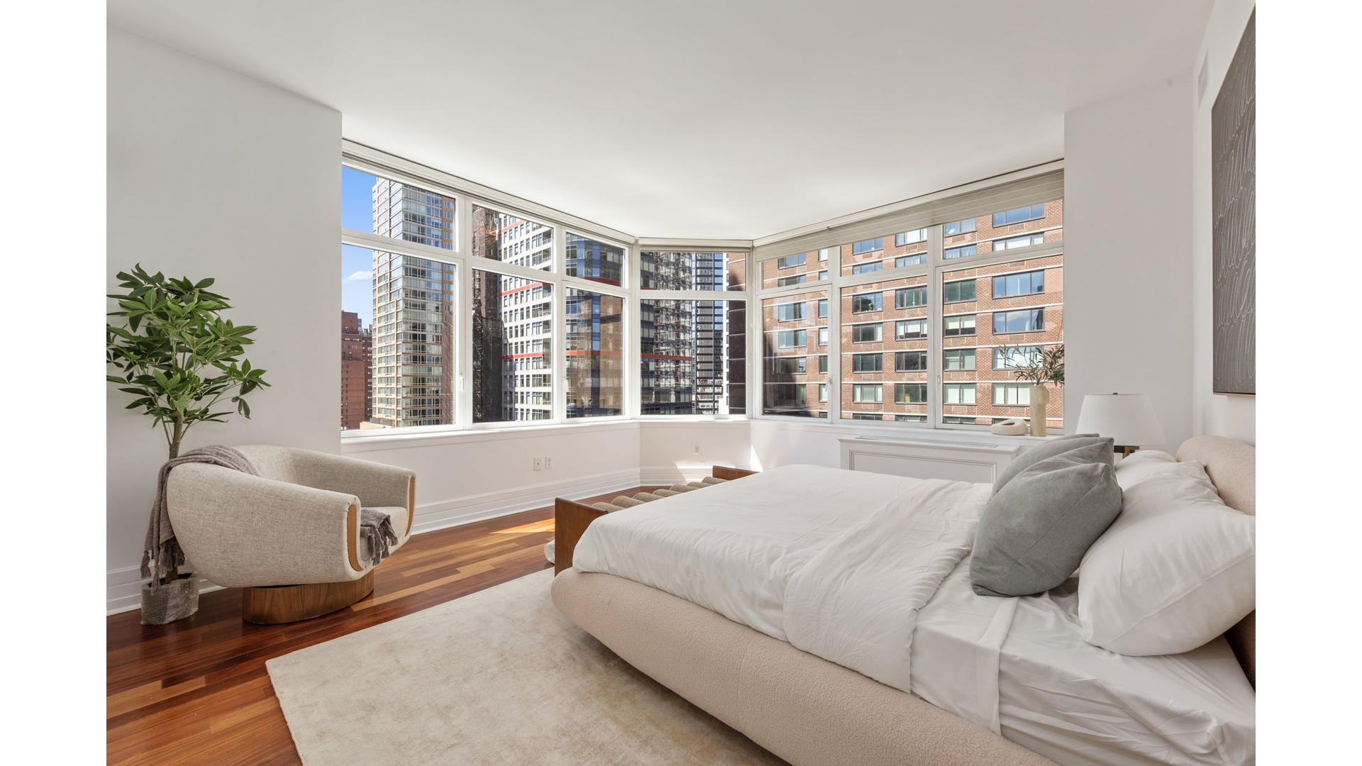 300 East 55th Street Sutton Place New York NY 10022