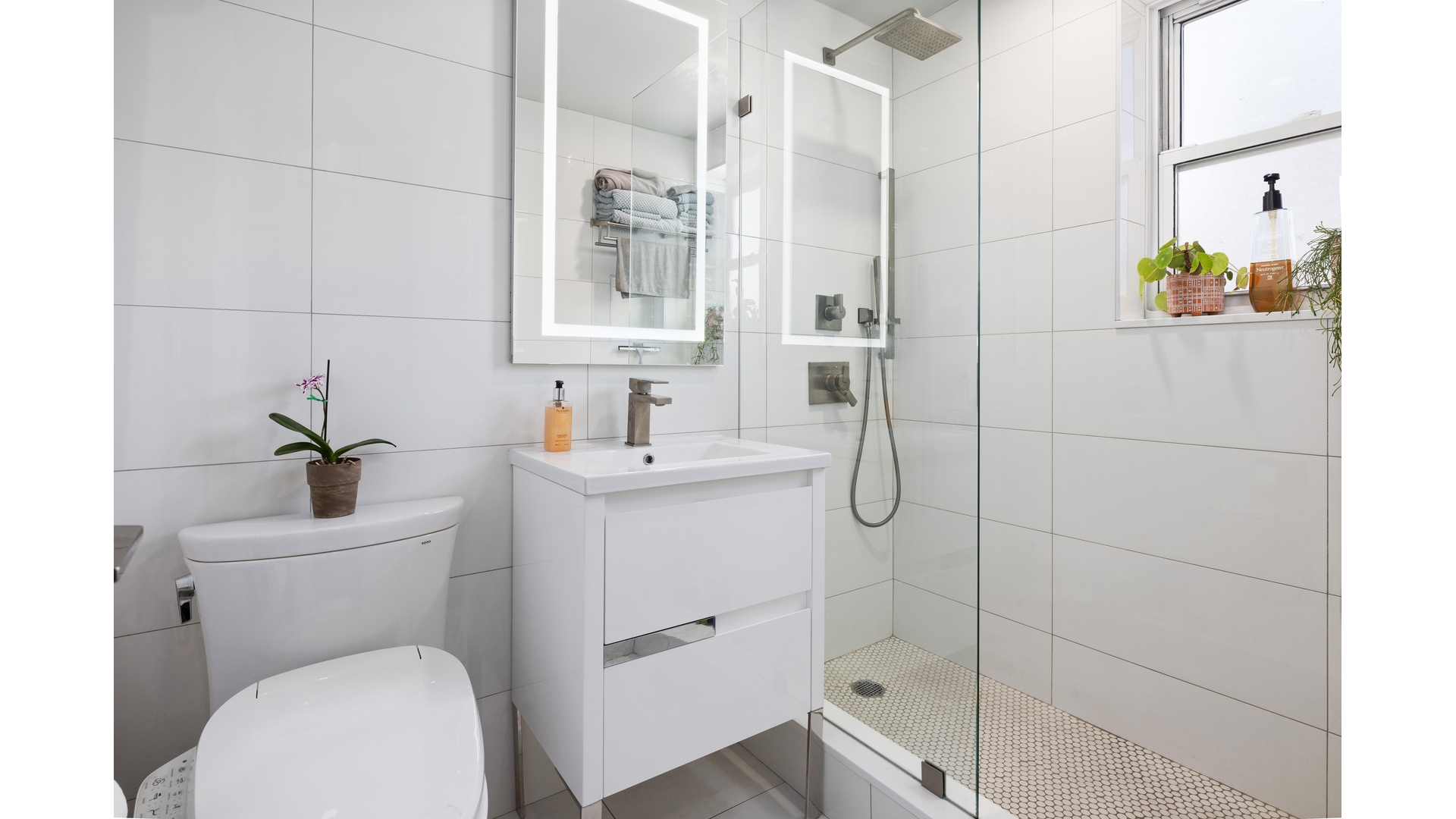 201 East 66th Street 20B Upper East Side New York NY 10065