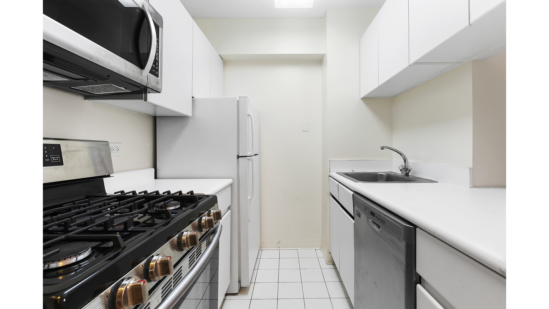 250 East 40th Street 30C Murray Hill New York NY 10016