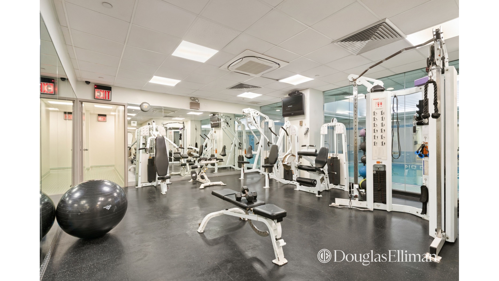 250 East 40th Street 30C Murray Hill New York NY 10016