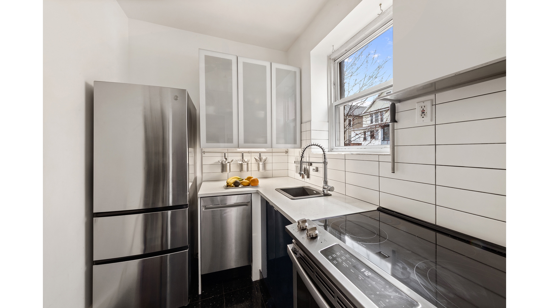 10104 4th Avenue Fort Hamilton Brooklyn NY 11209