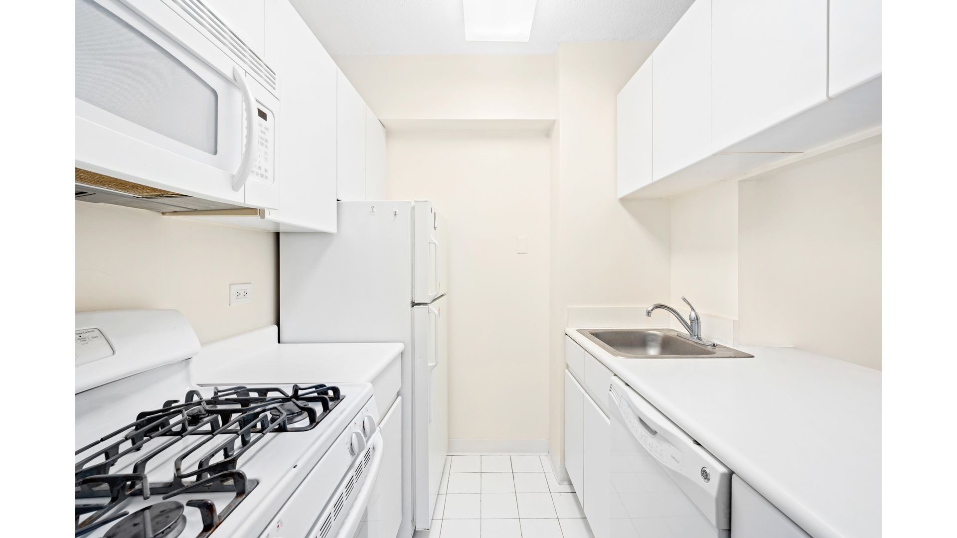 250 East 40th Street 22C Murray Hill New York NY 10016