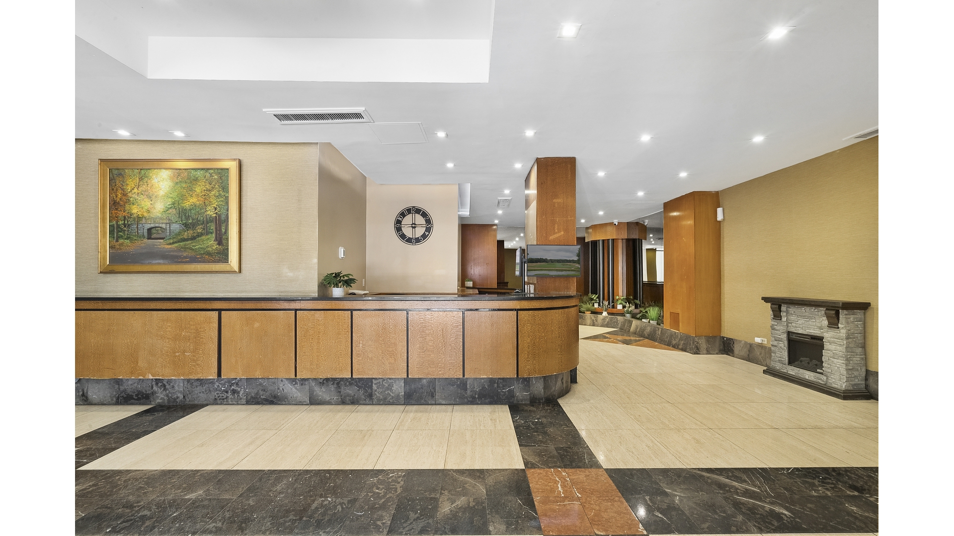 118-17 Union Turnpike 21K Forest Hills Queens NY 11375