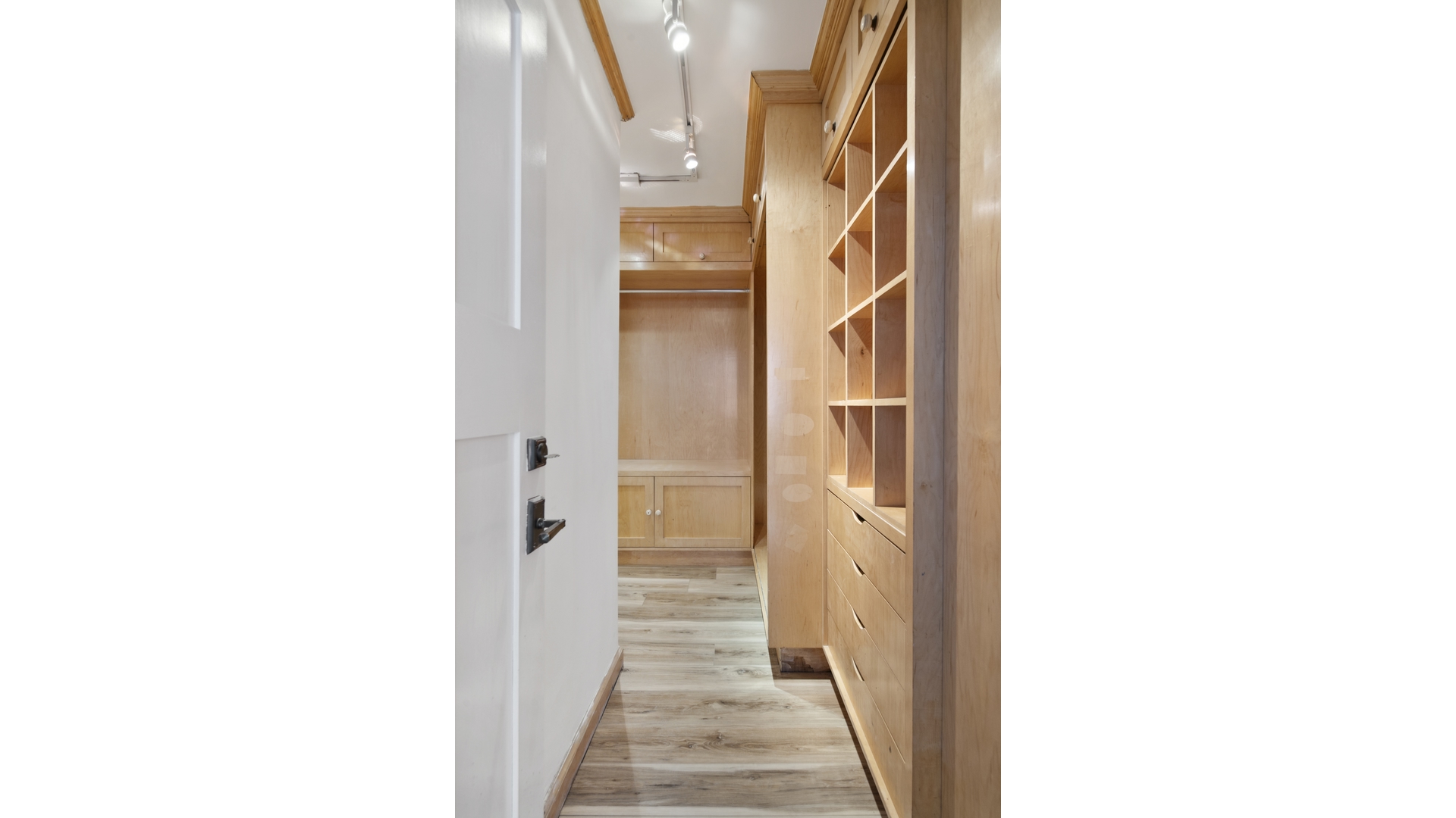 87 Perry Street W. Greenwich Village New York NY 10014