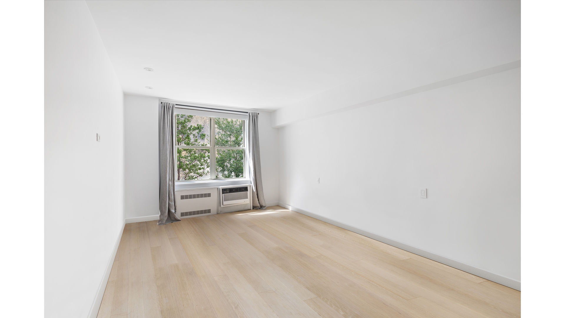 13 West 13th Street 5FS Greenwich Village New York NY 10011