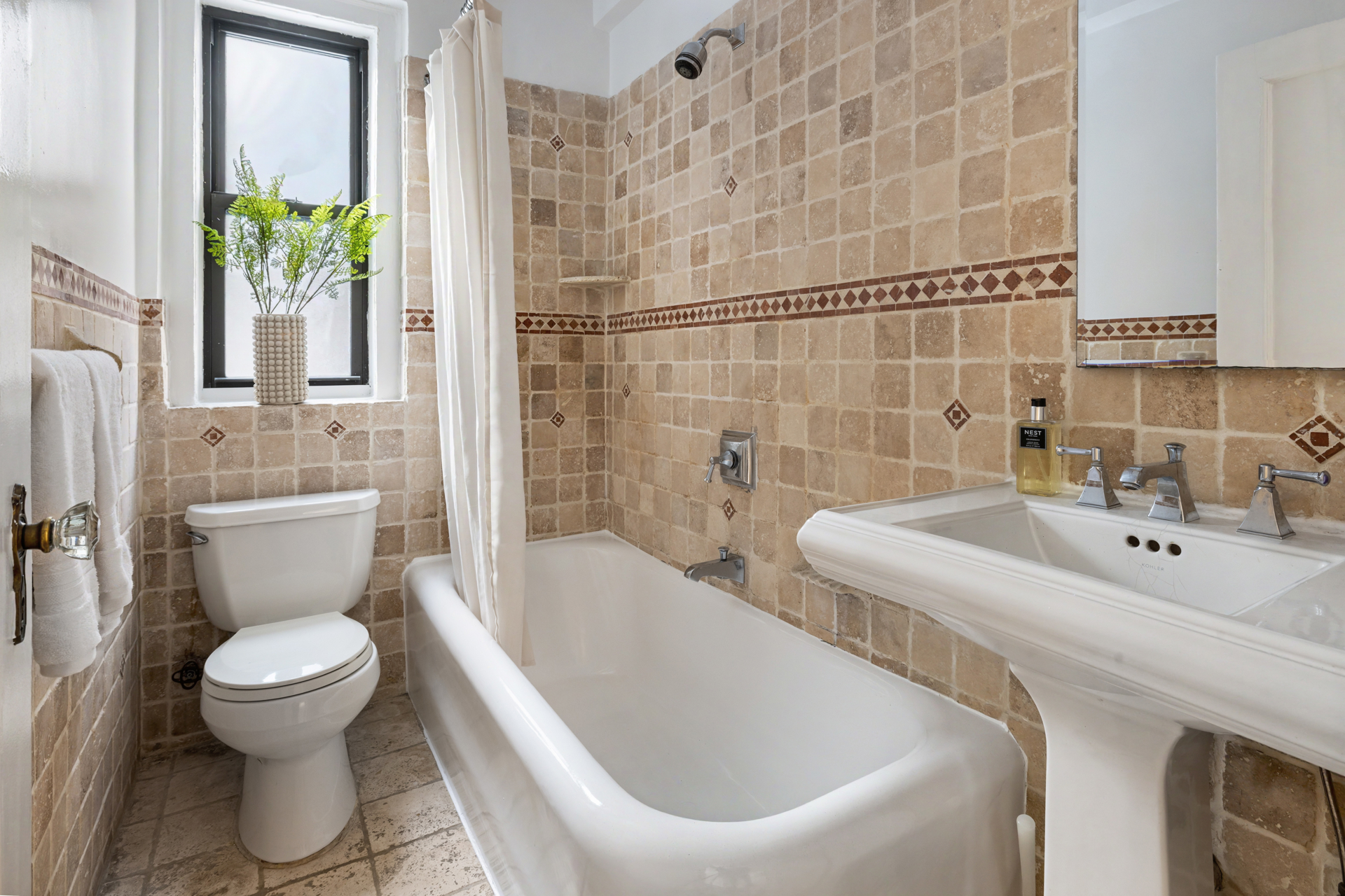 127 West 96th Street 2EF Upper West Side New York NY 10025