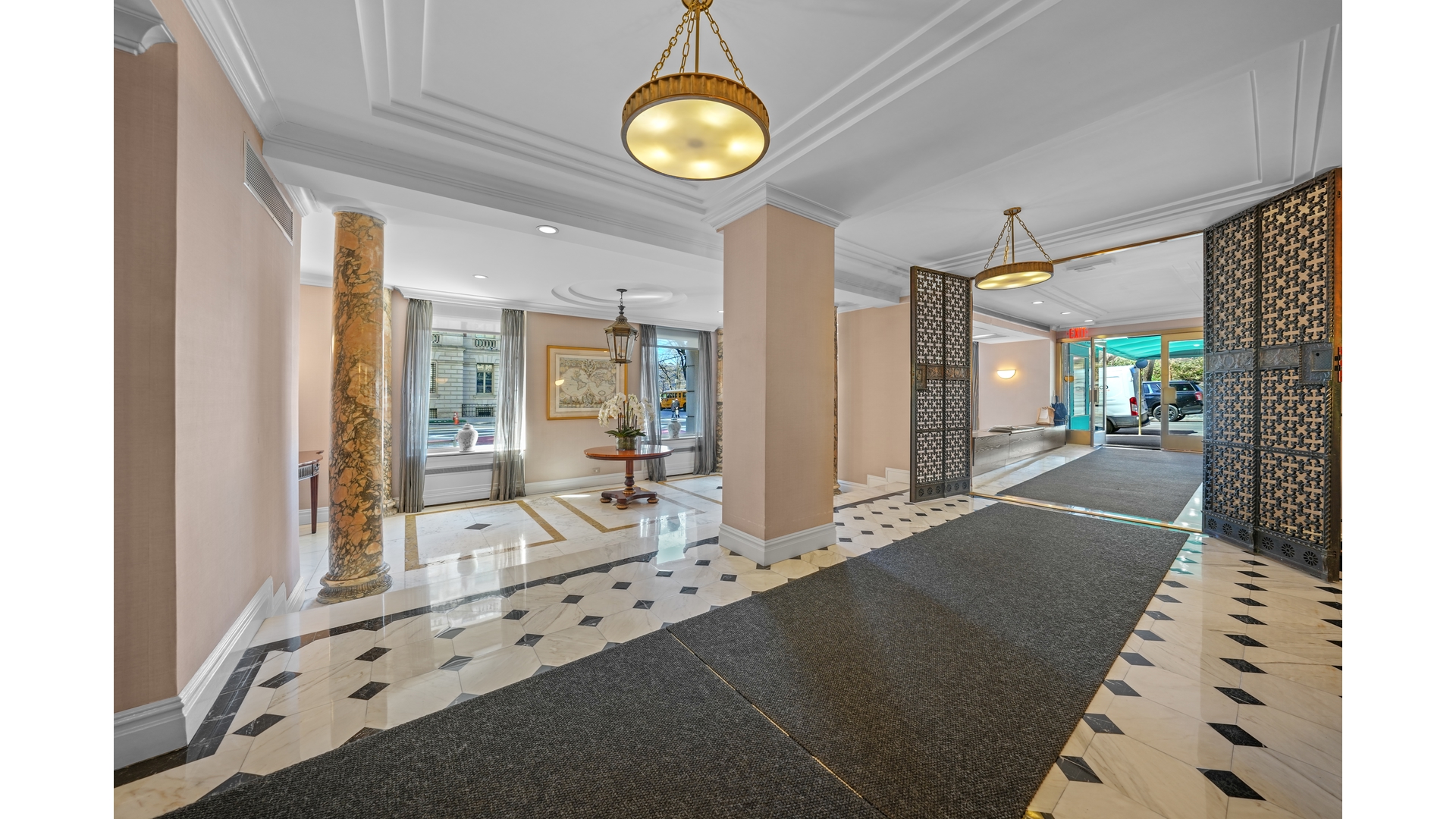 1050 Fifth Avenue 2E Carnegie Hill New York NY 10028