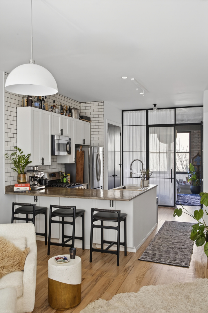 98 Havemeyer Street 6A Williamsburg Brooklyn NY 11211