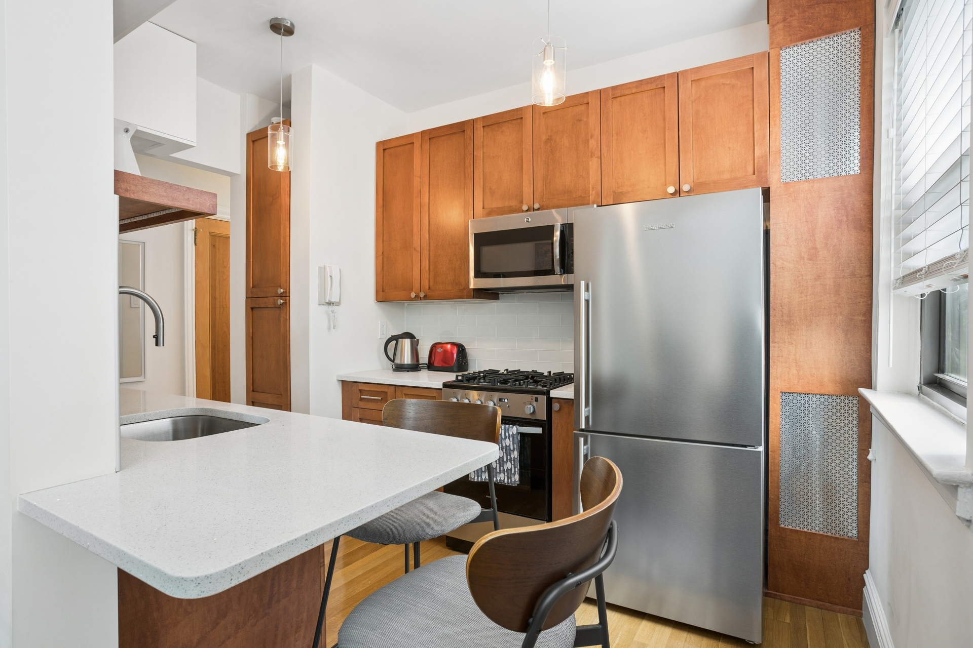 345 East 77th Street 5H Upper East Side New York NY 10075