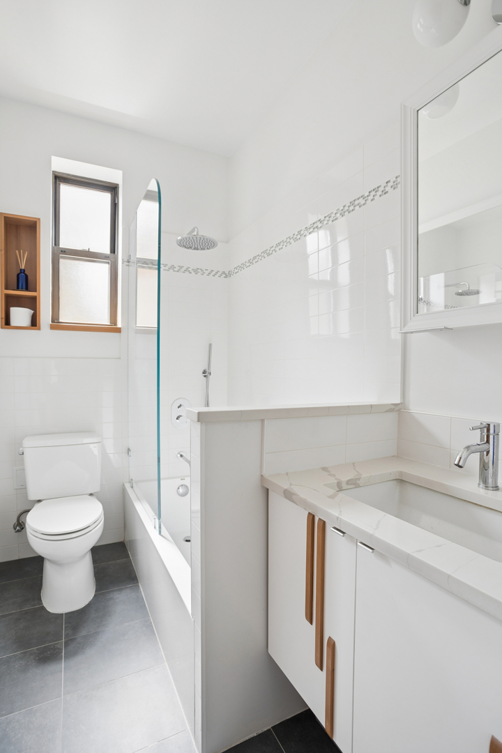 345 East 77th Street 5H Upper East Side New York NY 10075