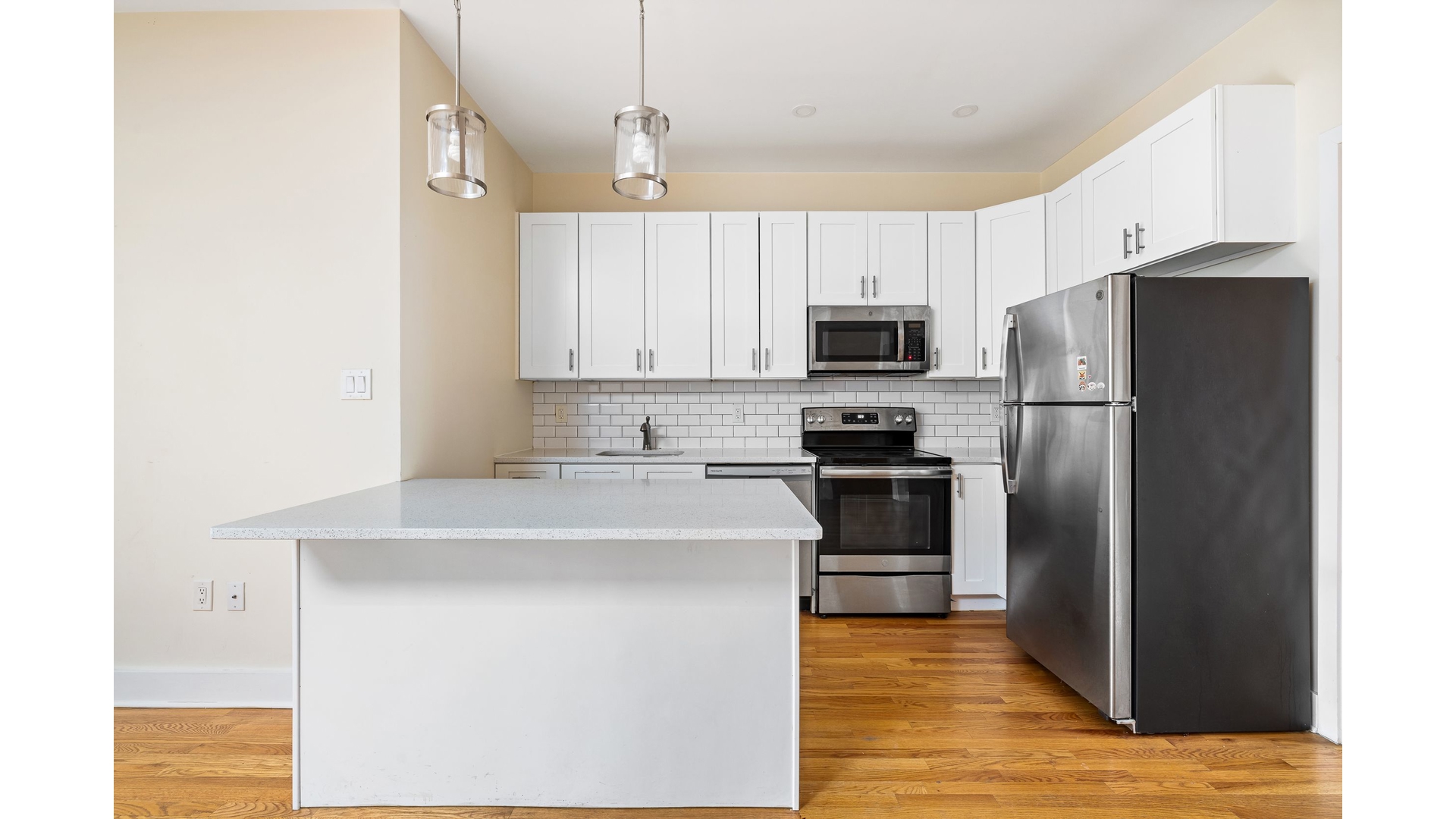 1773 Nostrand Avenue 3 Flatbush Brooklyn NY 11226