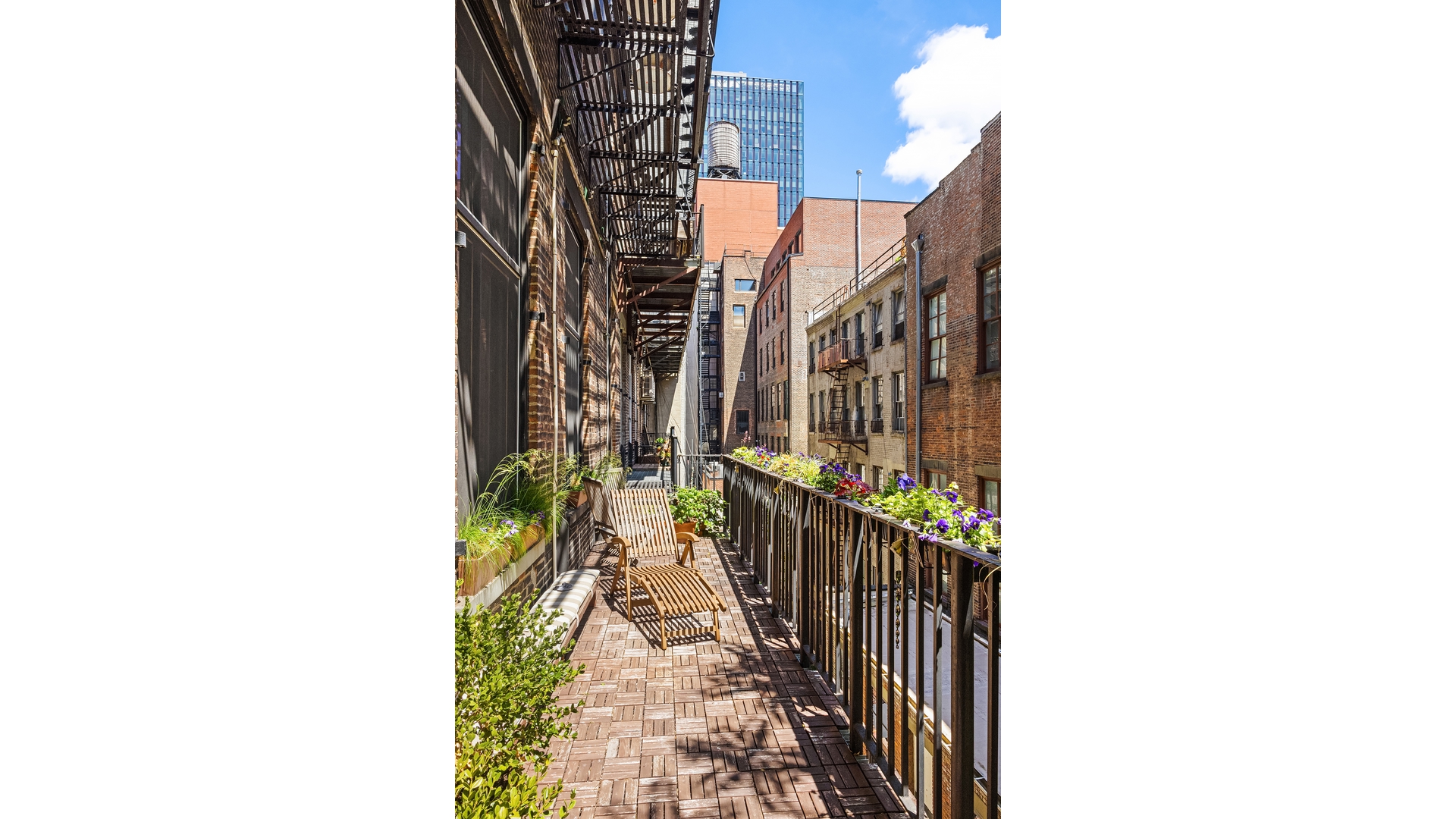 132-134 Greene Street 3R Soho New York NY 10013