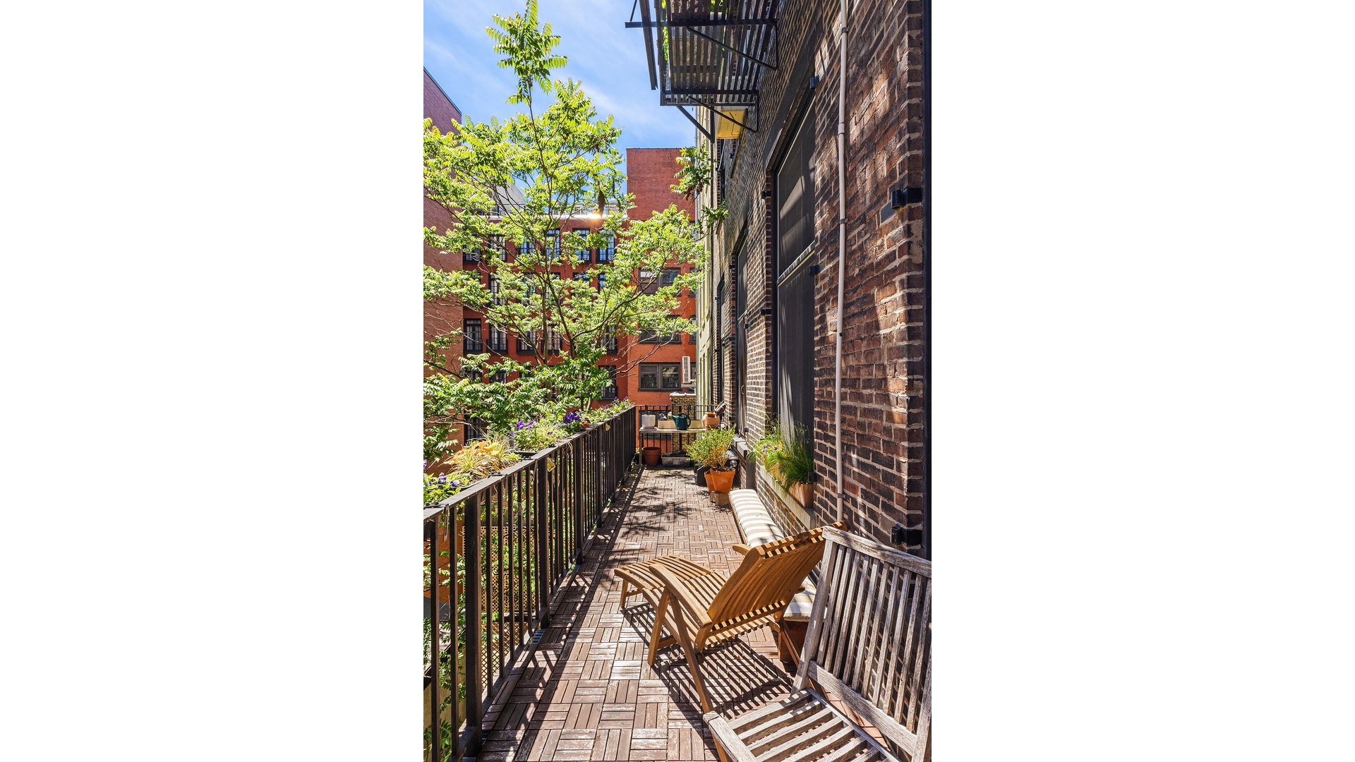 132-134 Greene Street 3R Soho New York NY 10013