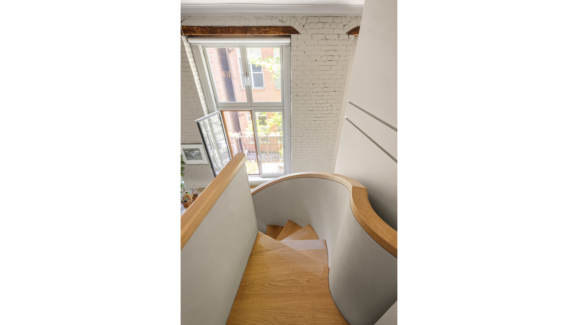 132-134 Greene Street 3R Soho New York NY 10013