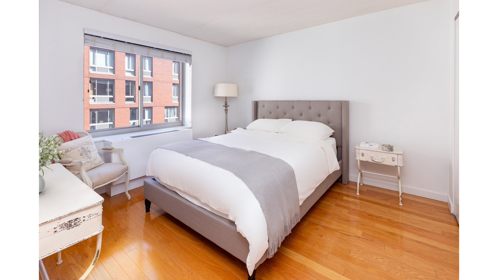 555 West 23rd Street Chelsea New York NY 10011