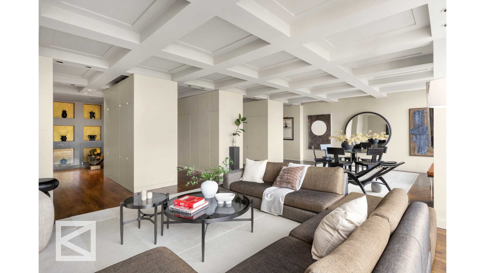 641 Fifth Avenue Midtown East New York NY 10022