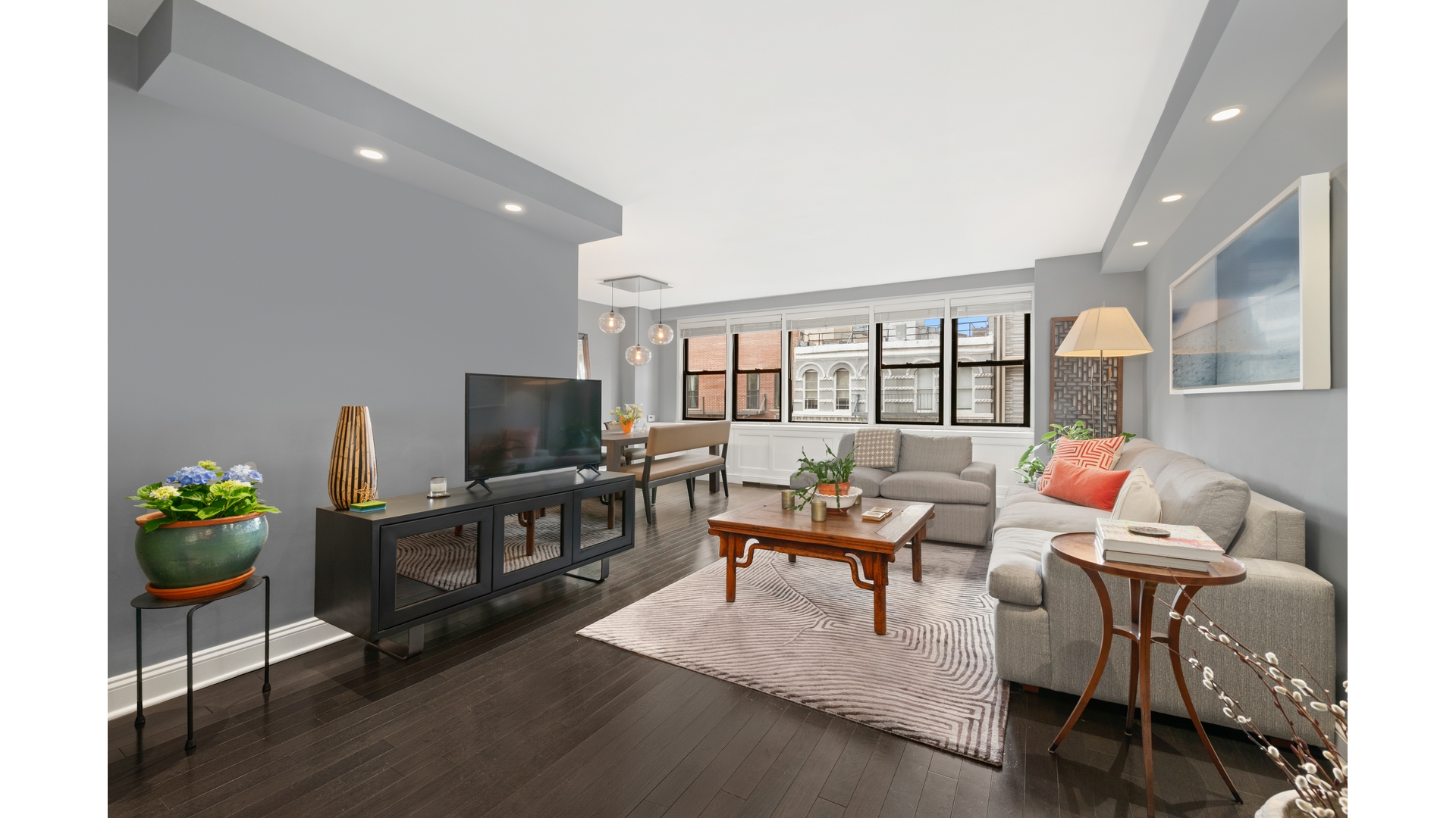 201 East 21st Street 8P Gramercy Park New York NY 10010