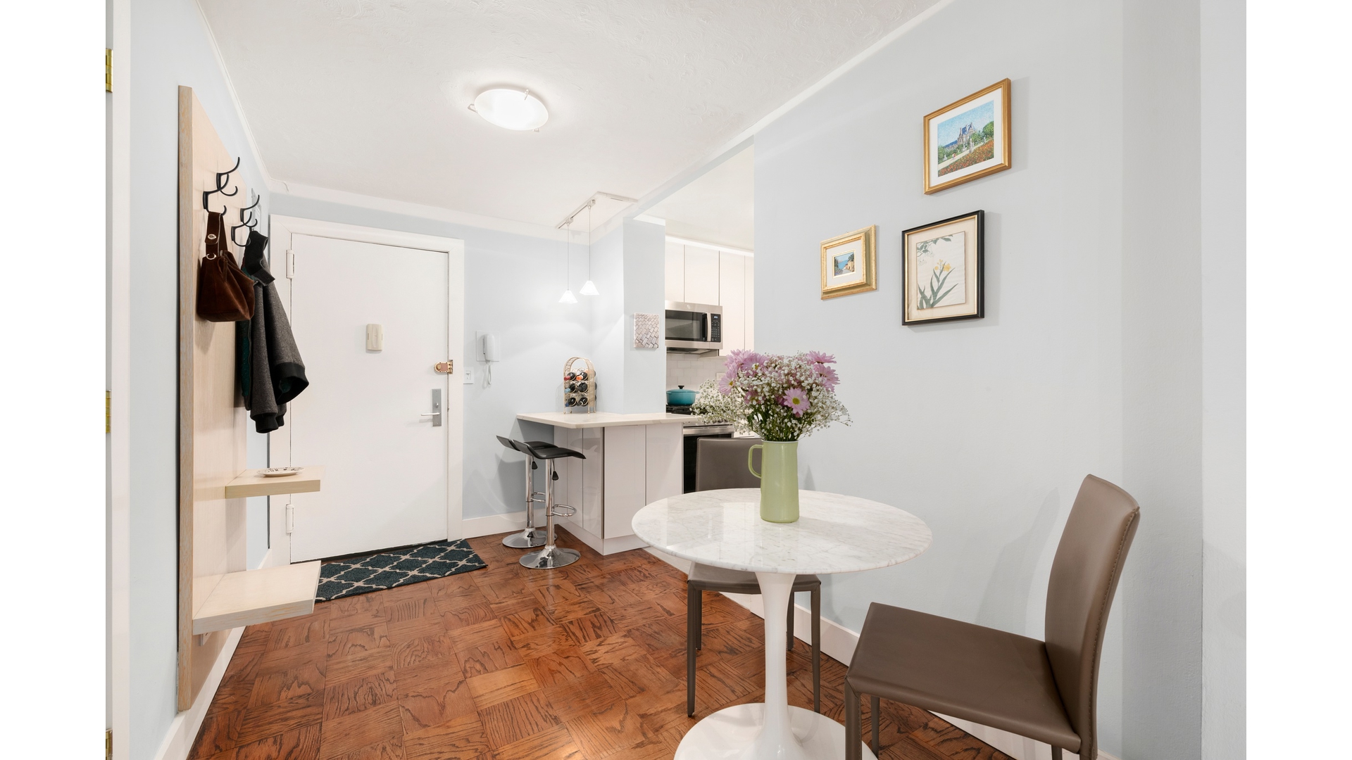 16 West 16th Street 2SS Flatiron District New York NY 10011