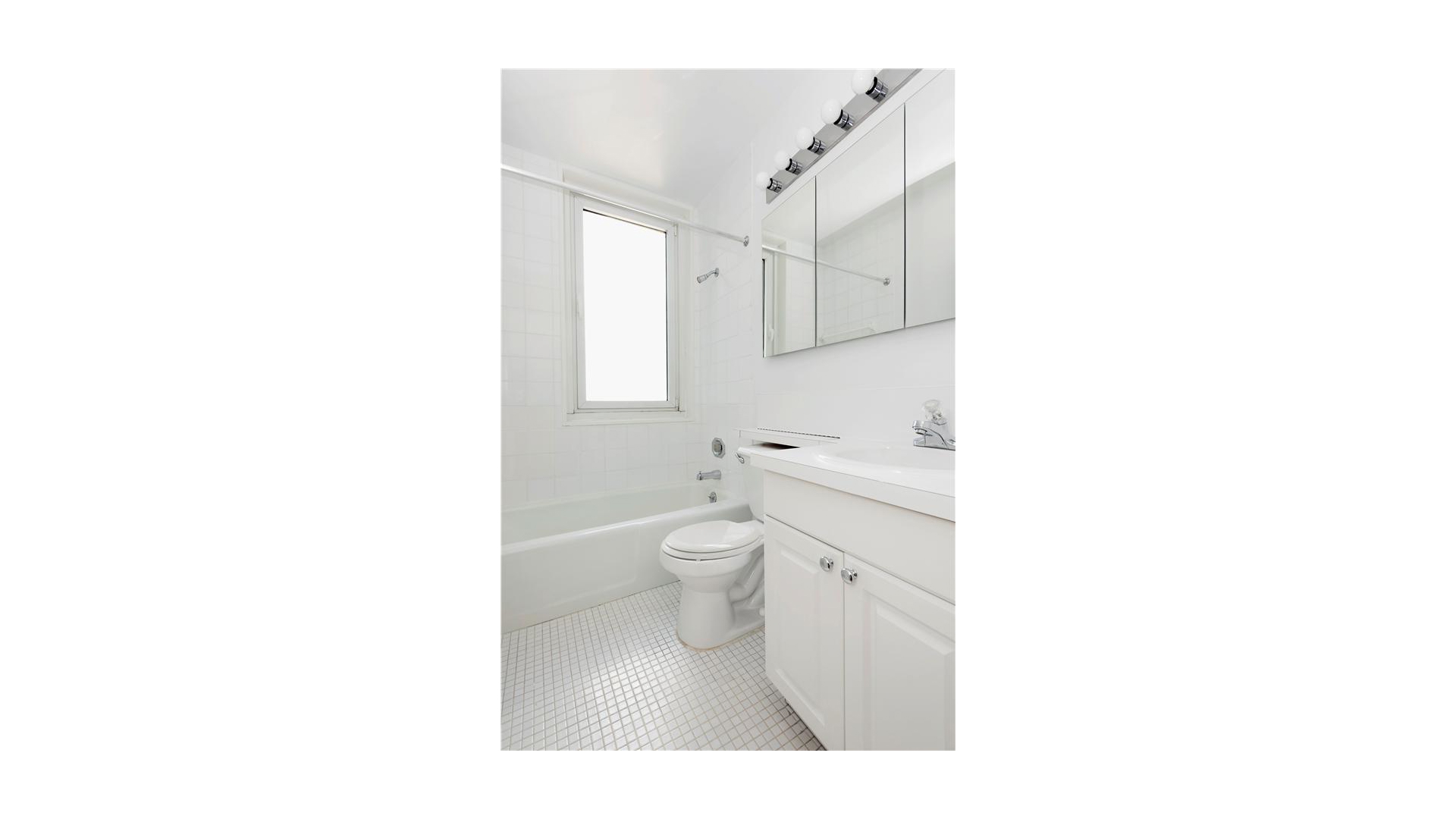 230 West 55th Street 4B Midtown West New York NY 10019