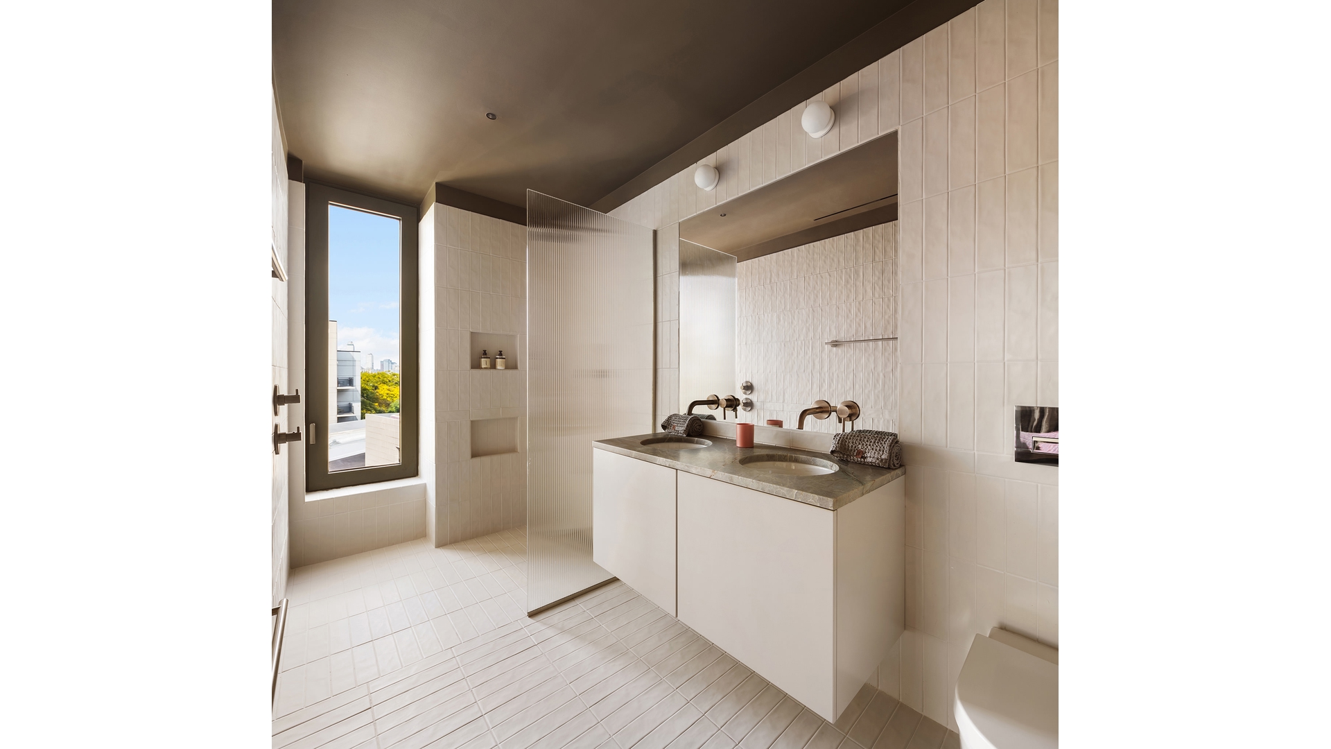 144 Vanderbilt Avenue 3E Clinton Hill Brooklyn NY 11205