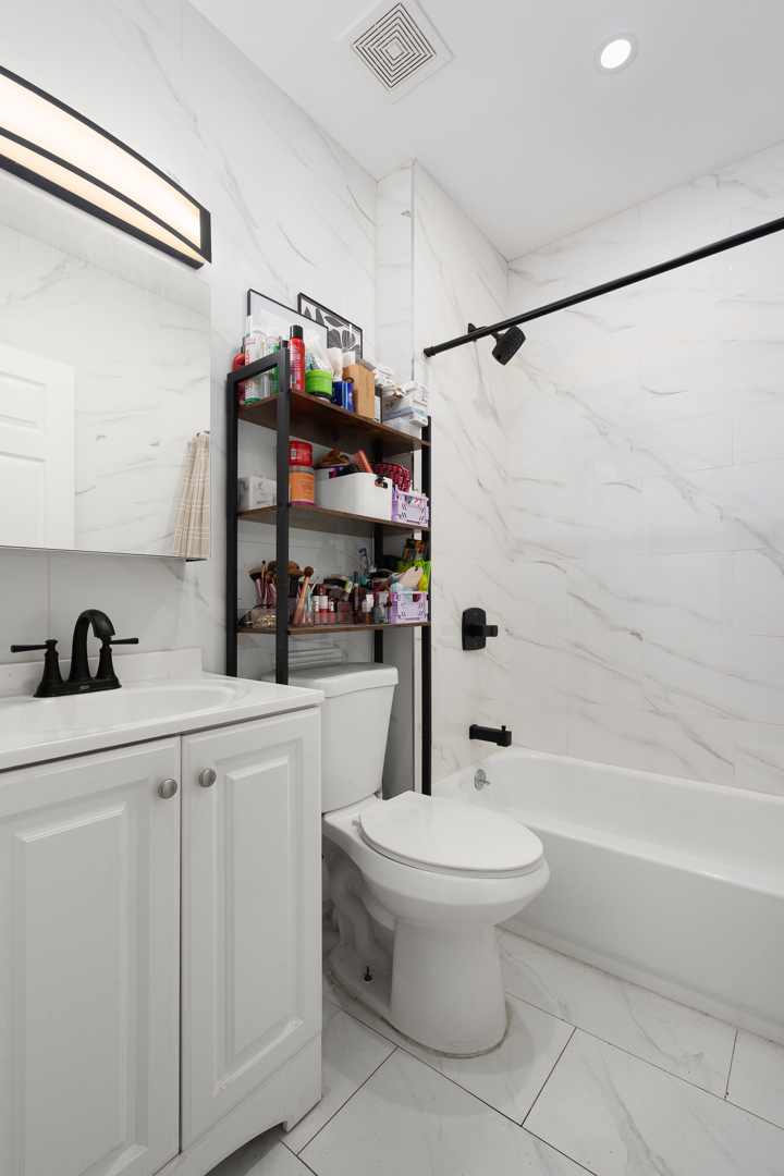 240 East 75th Street 8 Upper East Side New York NY 10021