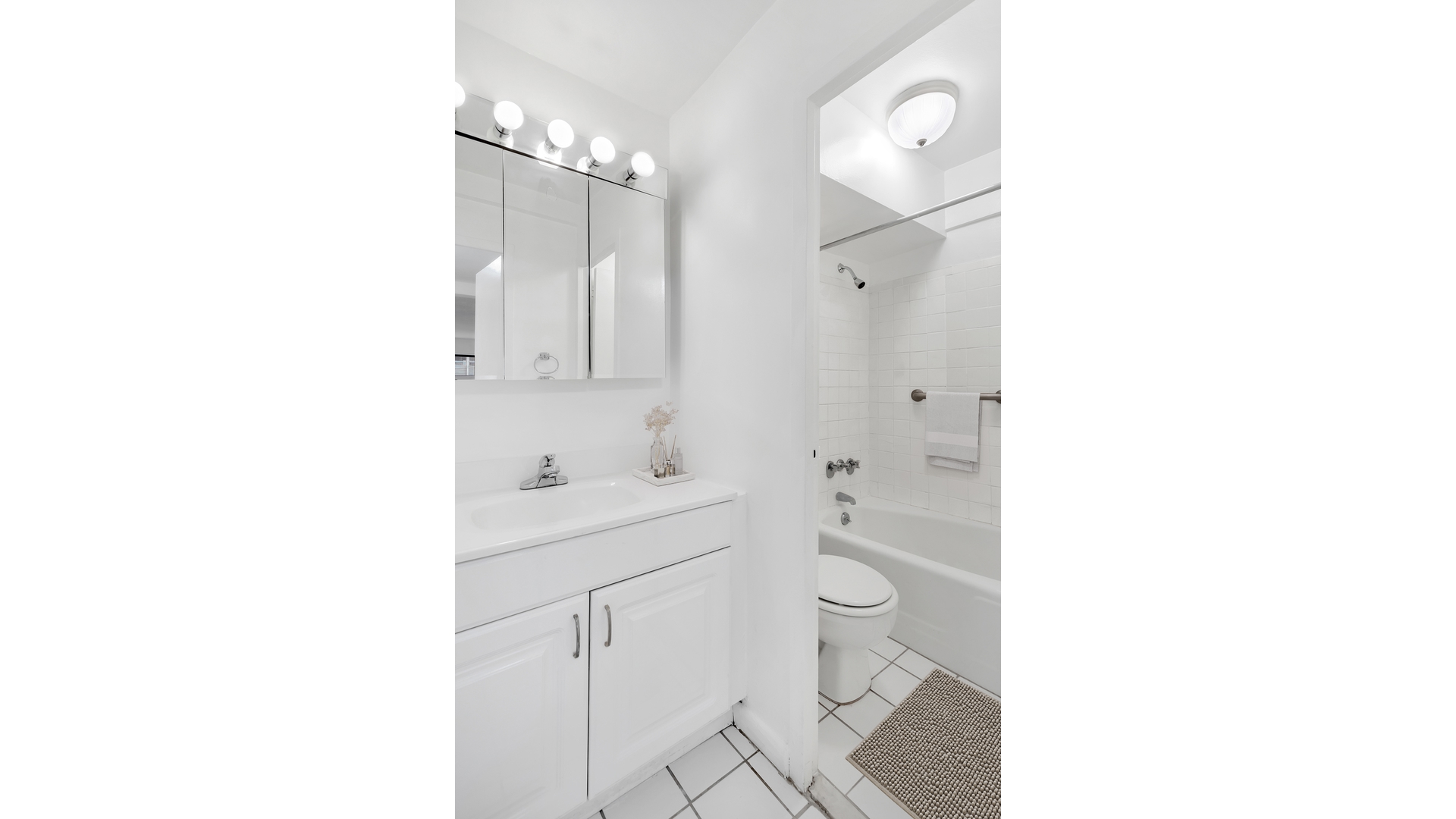 310 West 56th Street 7C1 Clinton New York NY 10019