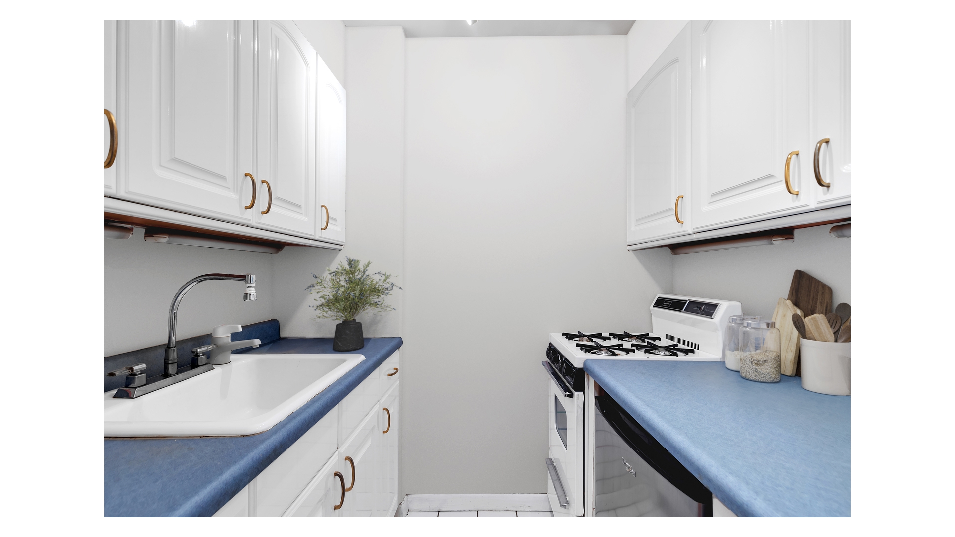 310 West 56th Street 7C1 Clinton New York NY 10019