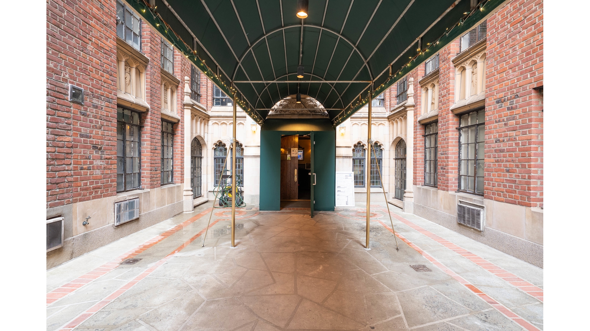 333 East 43rd Street 417 Turtle Bay New York NY 10017