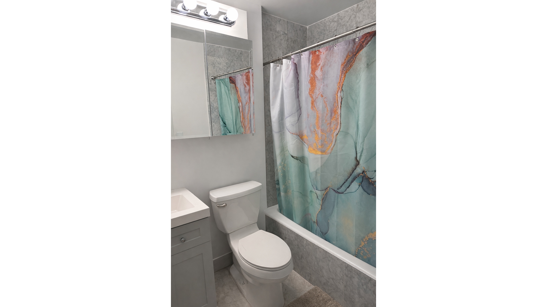 380 Rector Place 15C Battery Park City New York NY 10280