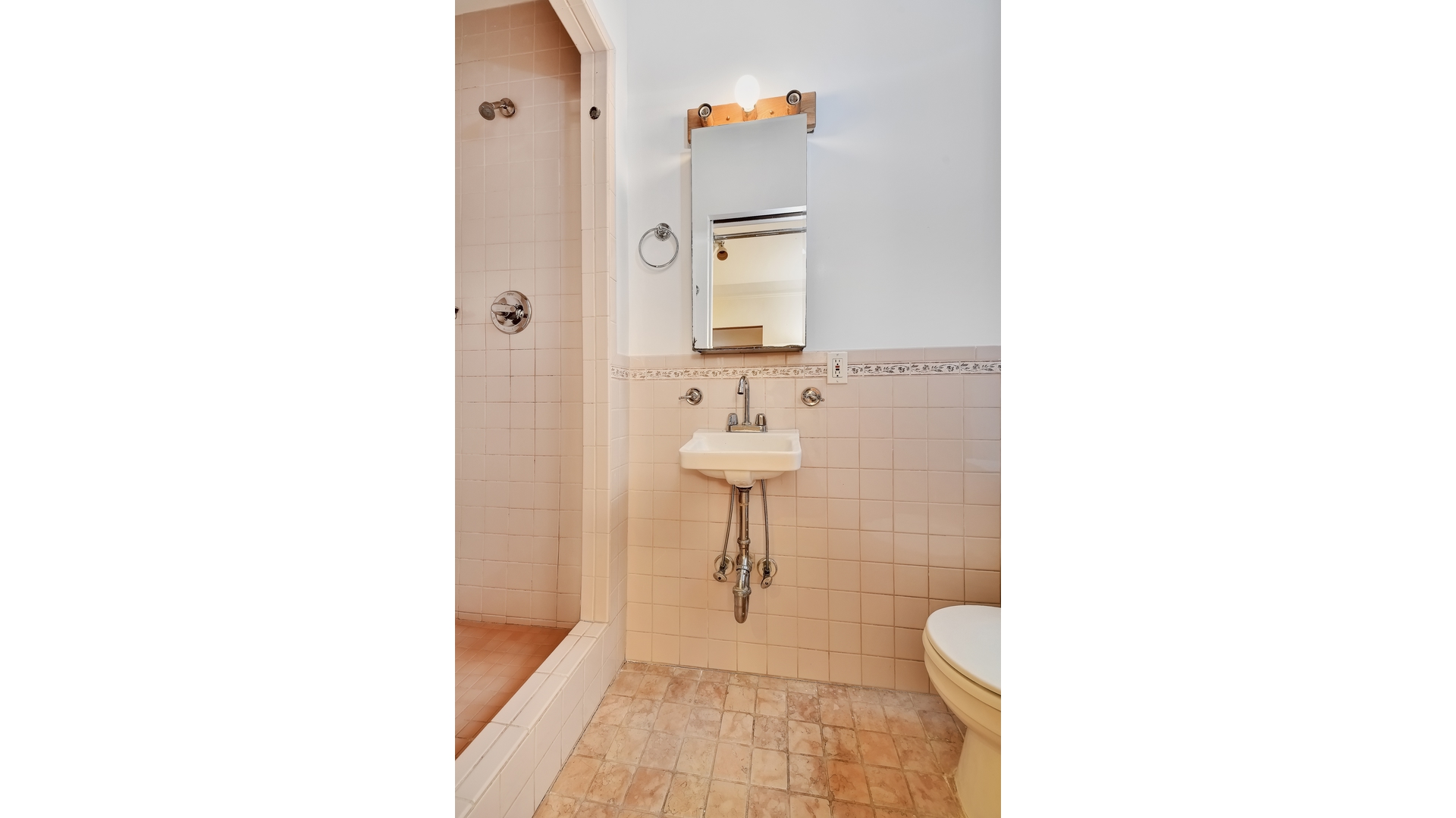 311 West 97th Street 6W Upper West Side New York NY 10025