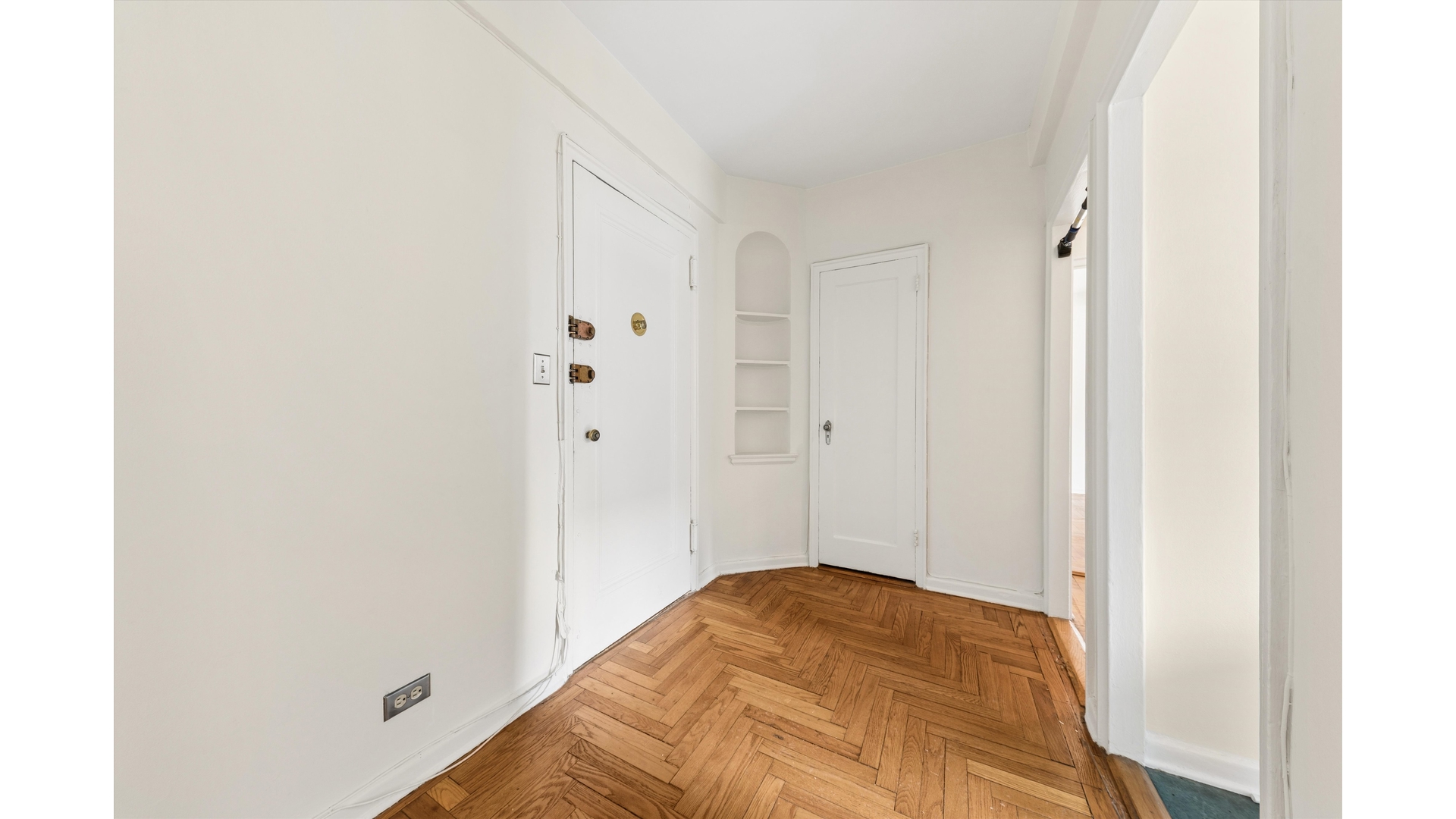 72 Park Terrace West E67 Inwood New York NY 10034