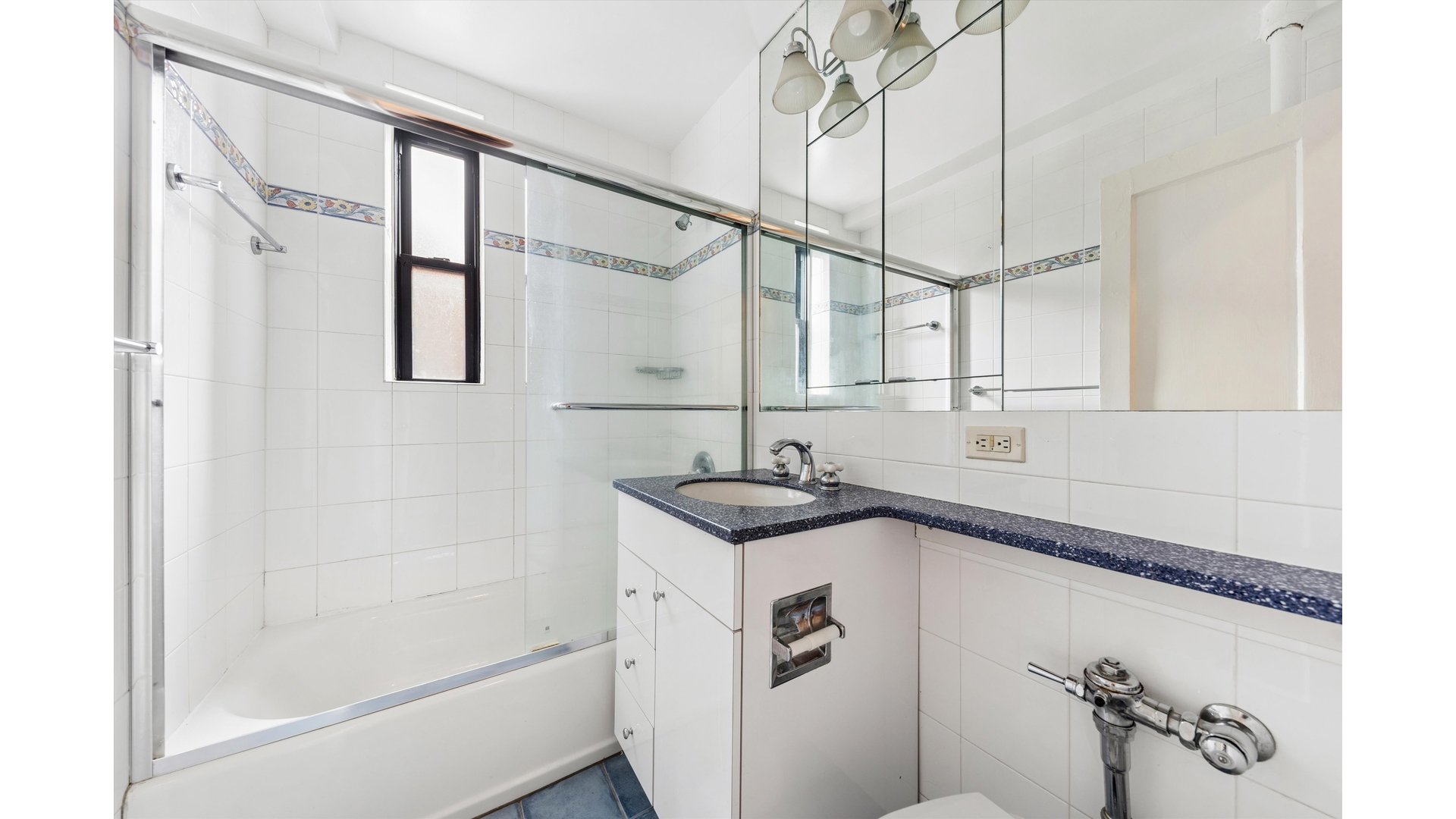 72 Park Terrace West E67 Inwood New York NY 10034