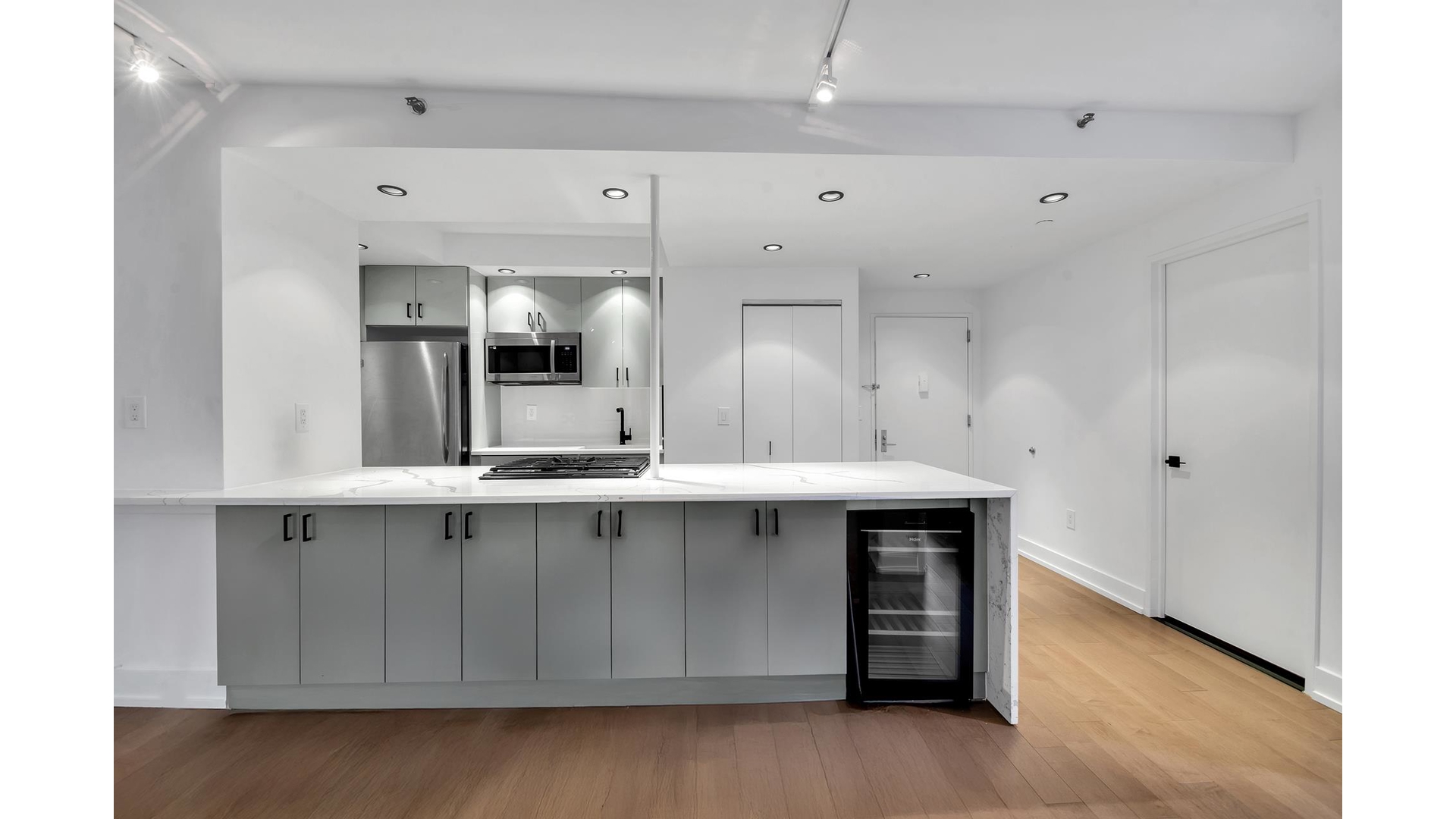 199 Bowery 2D Lower East Side New York NY 10002