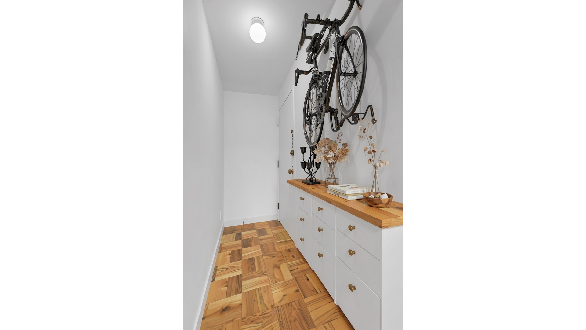 305 East 40th Street 17JK Tudor City New York NY 10016