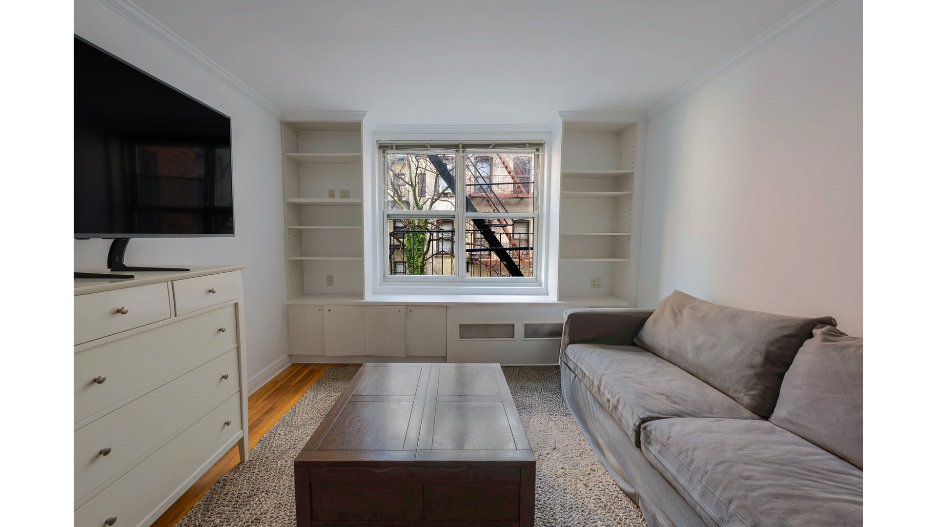 345 East 54th Street 4C Sutton Place New York NY 10022