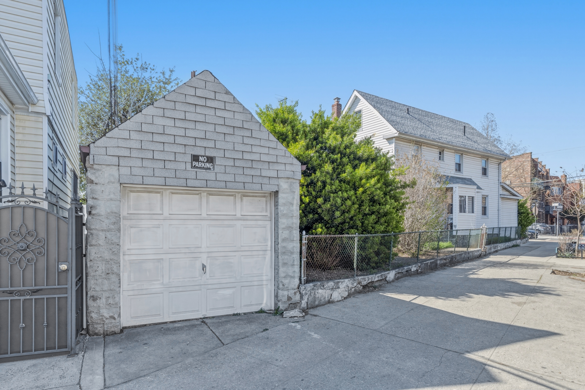 59-34 41st Avenue Woodside Queens NY 11377