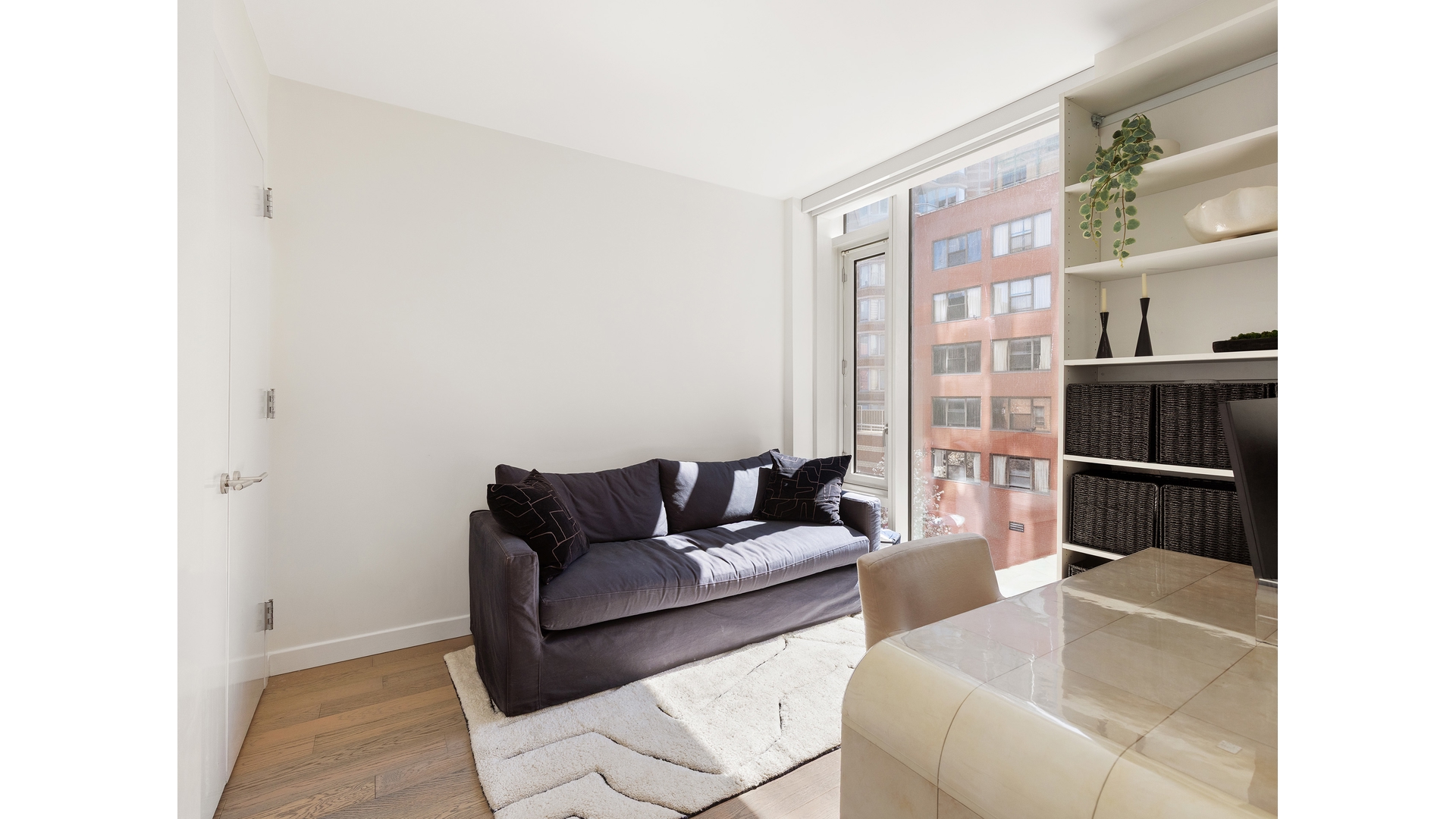 505 West 43rd Street 4H Clinton New York NY 10036